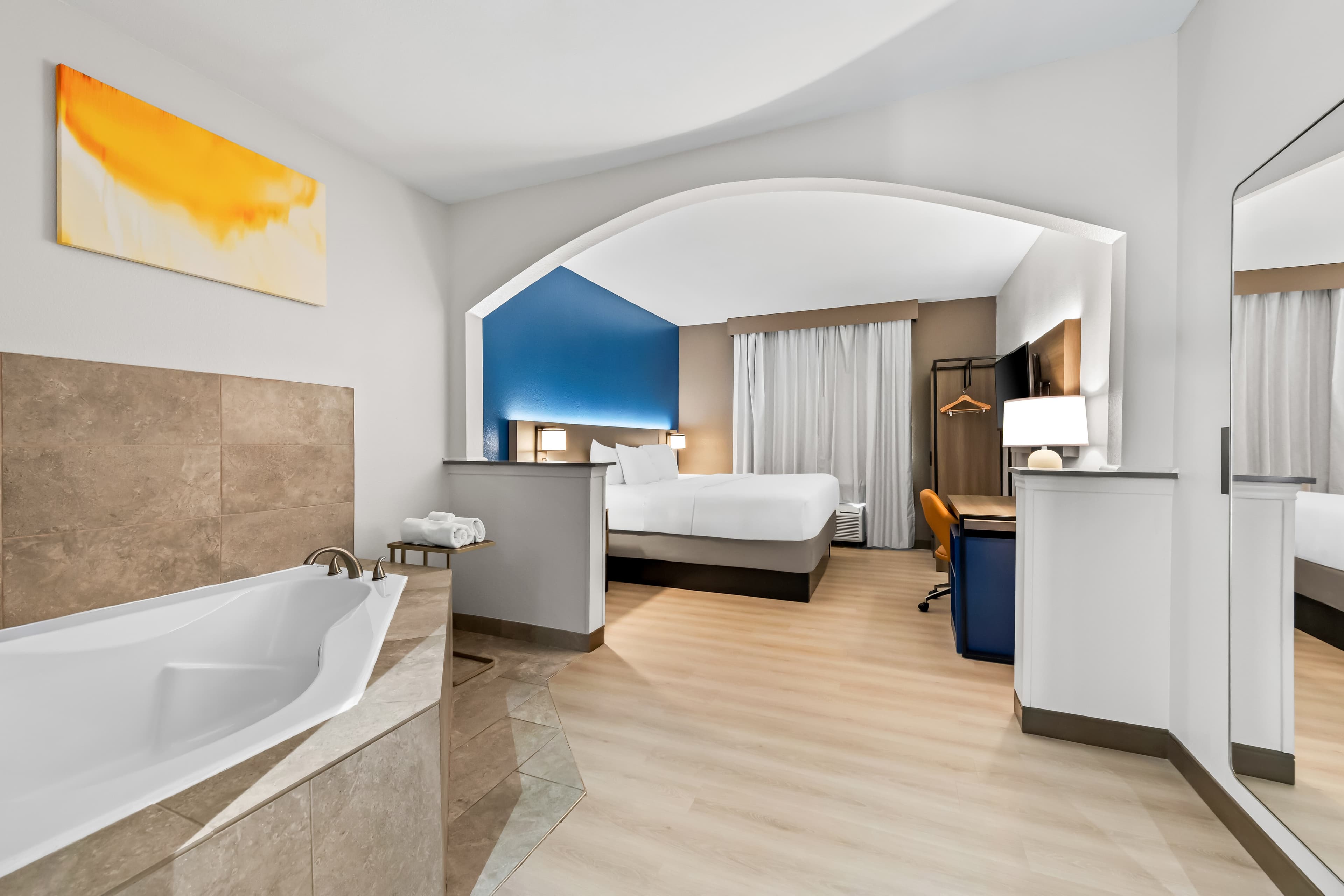 Comfort Suites Texarkana Texas — 14