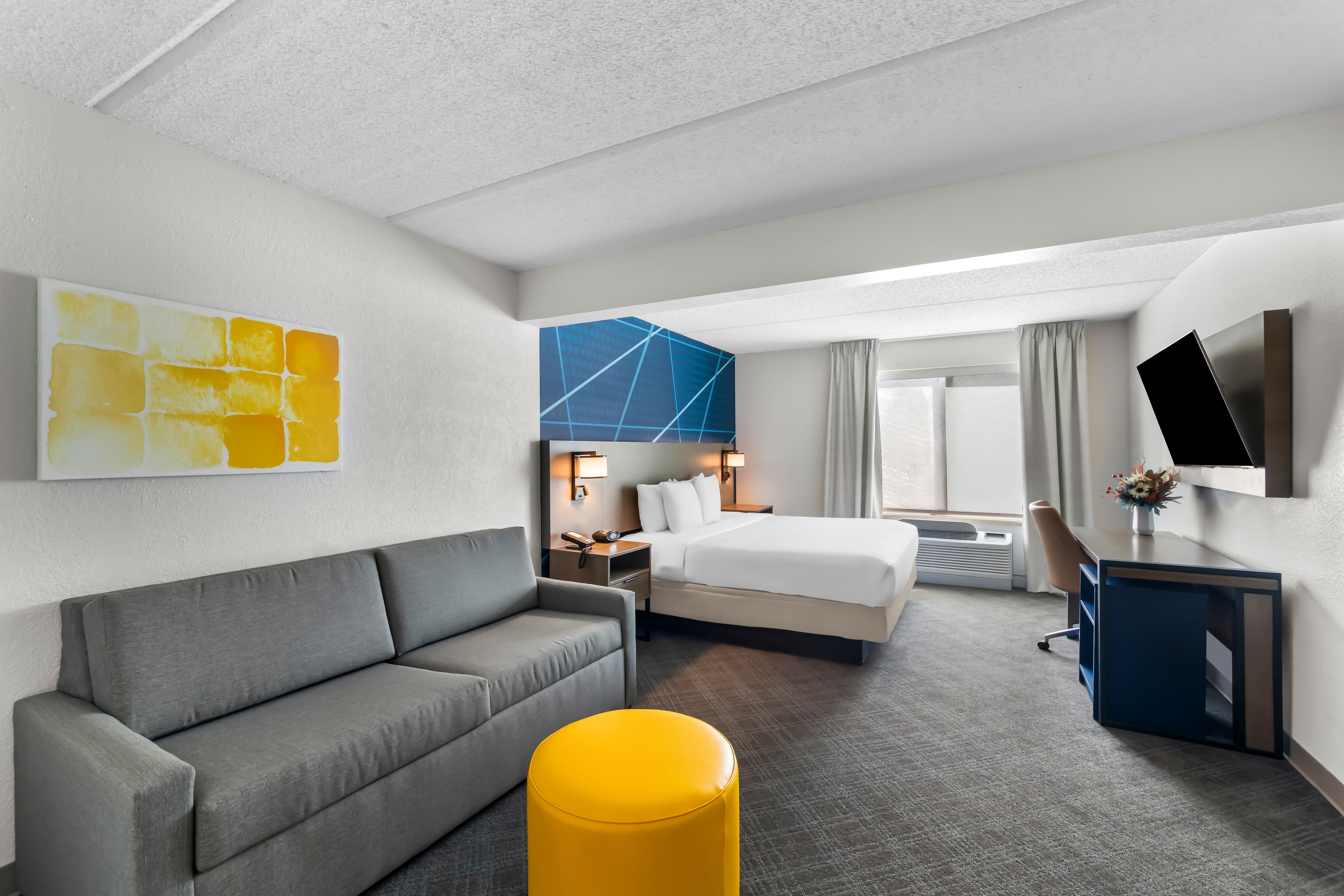 Comfort Suites Austin Airport — 4