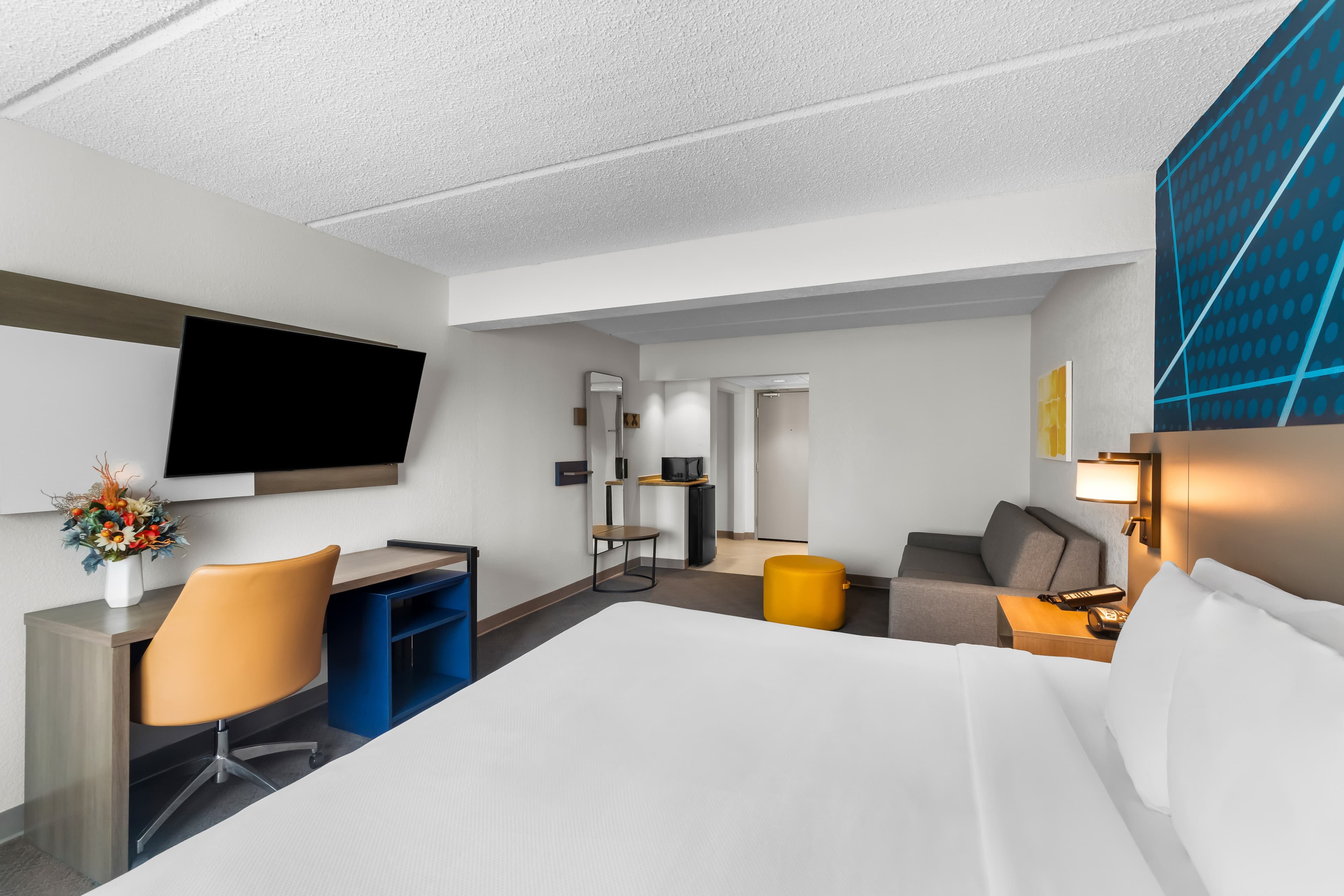 Comfort Suites Austin Airport — 7
