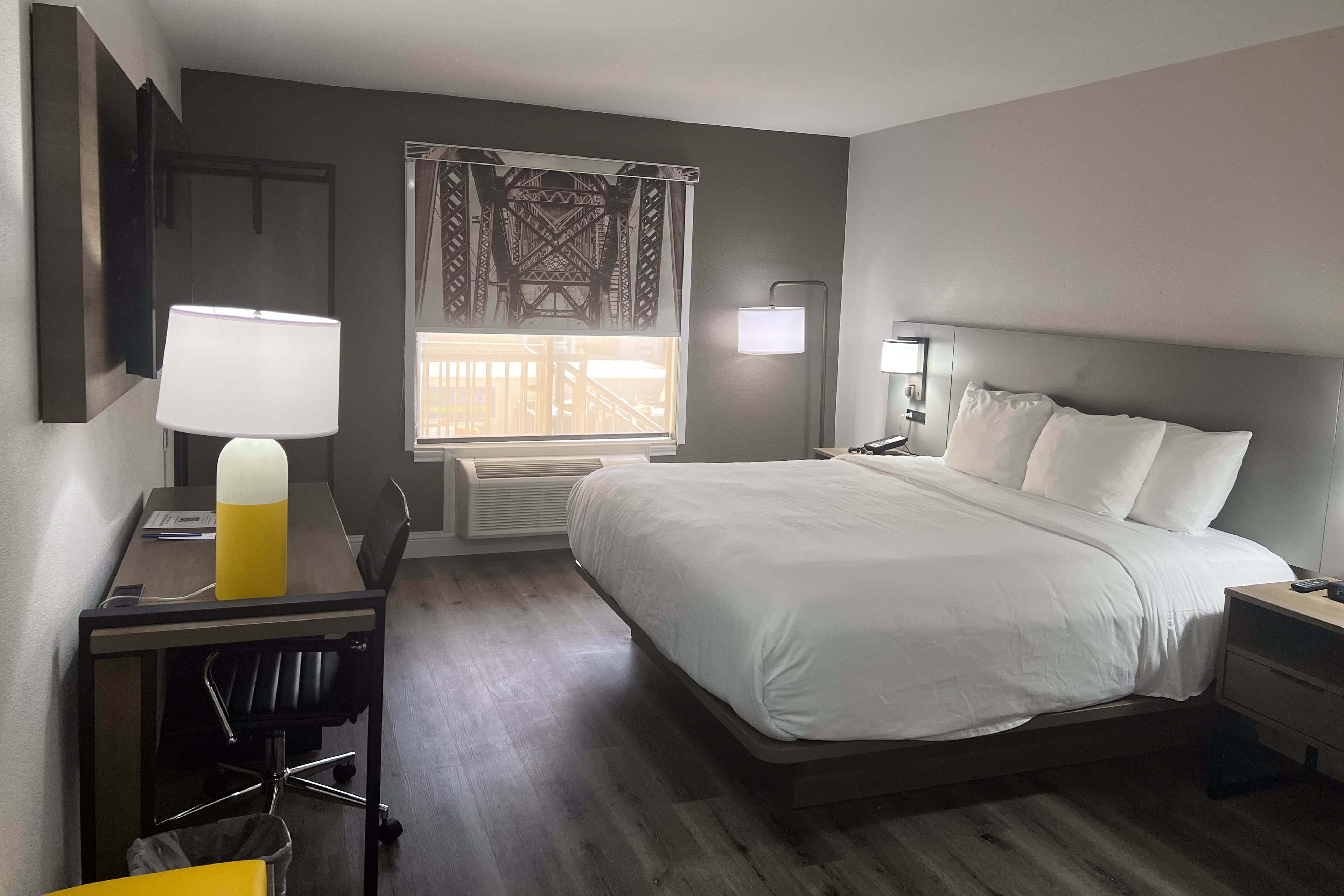 Comfort Inn & Suites Houston West-Katy - Image 2