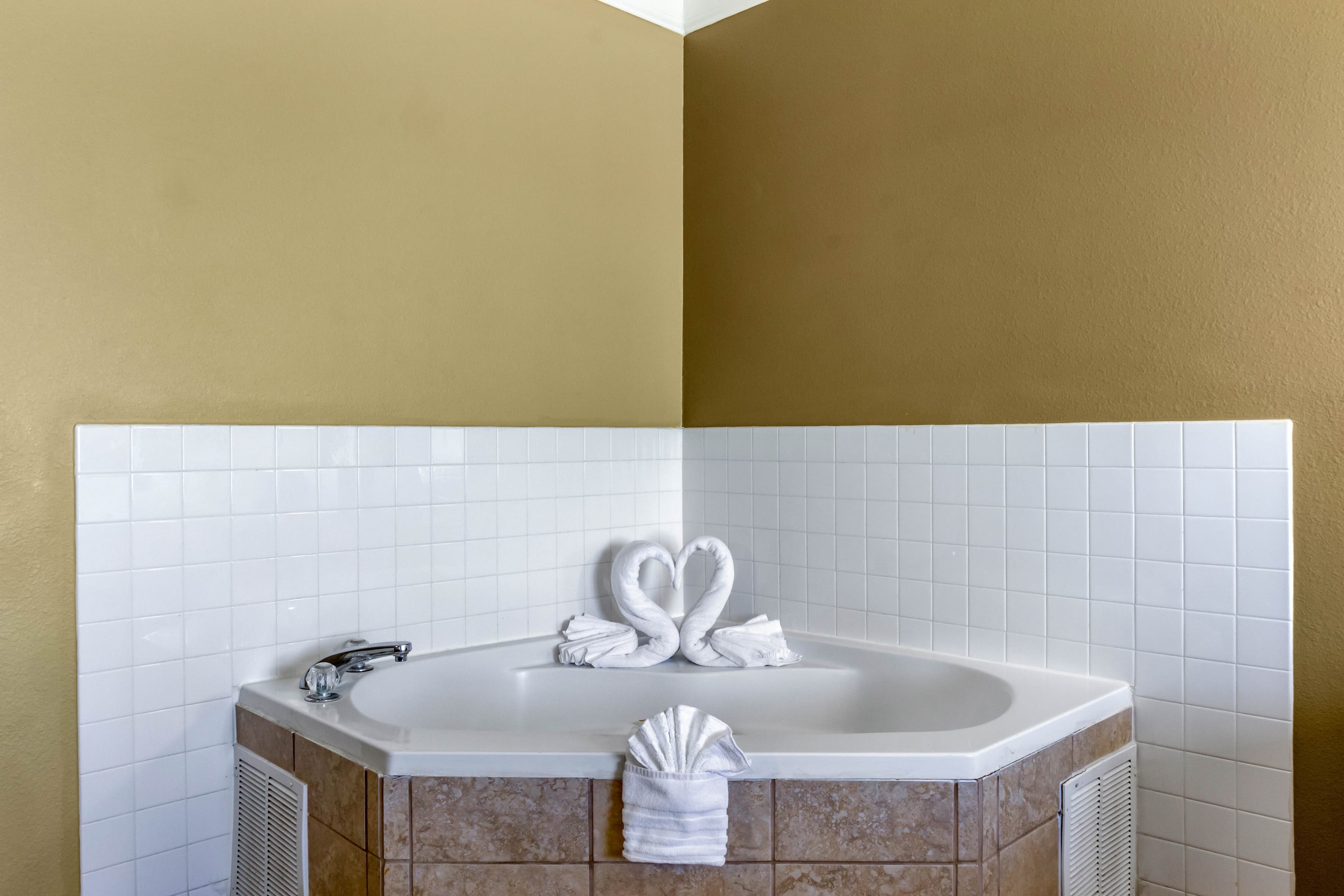 Comfort Suites Plainview — 10