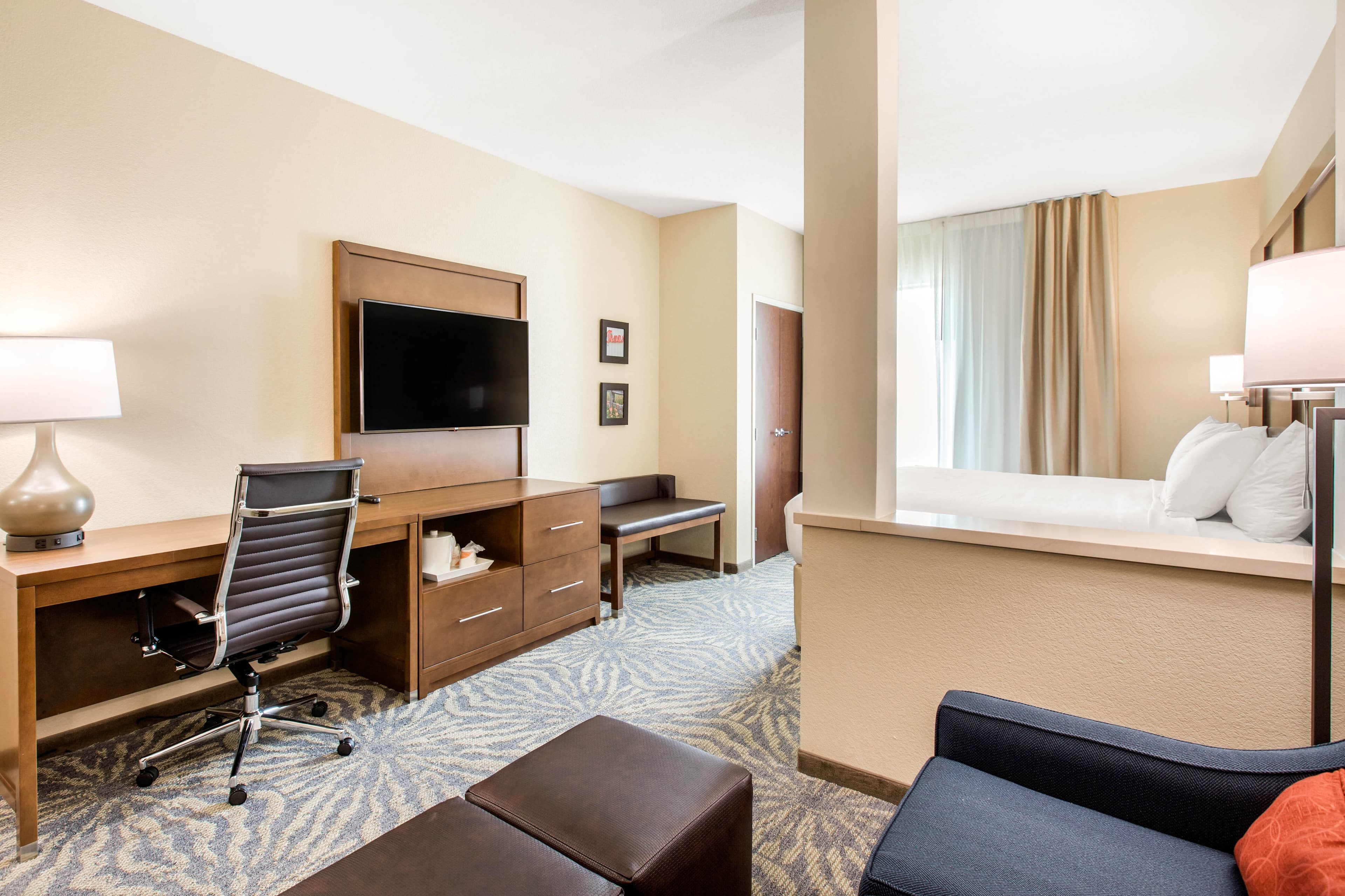 Comfort Suites - South Austin - Image 3
