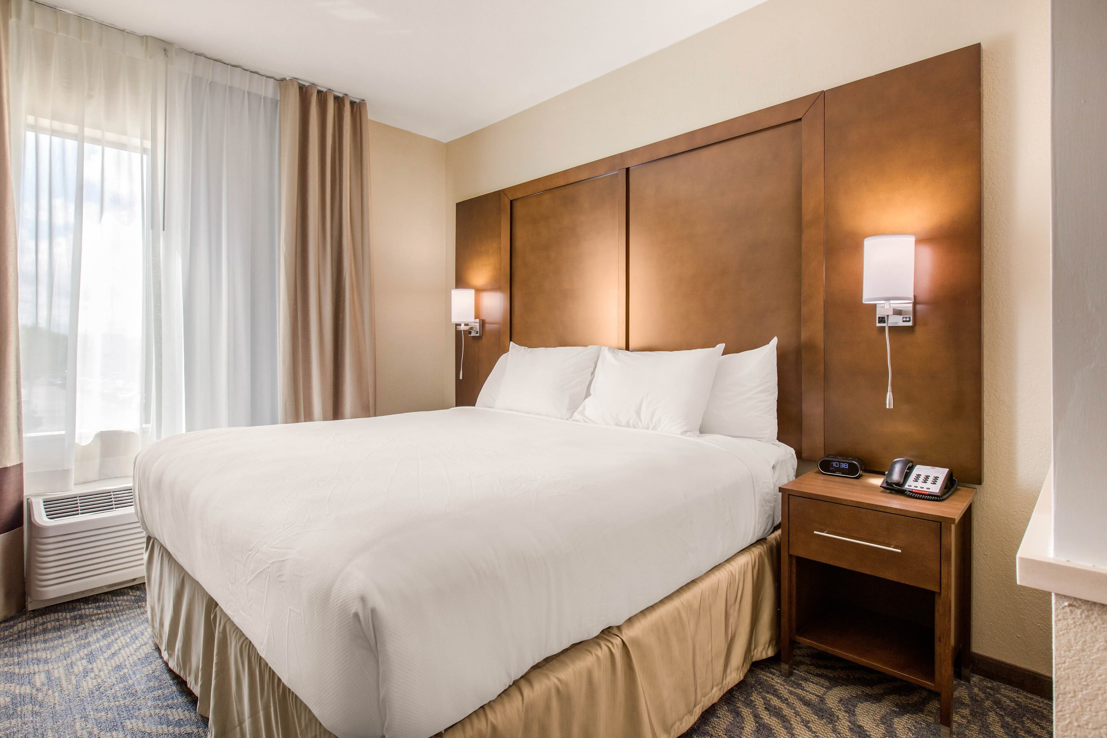 Comfort Suites - South Austin - Image 4