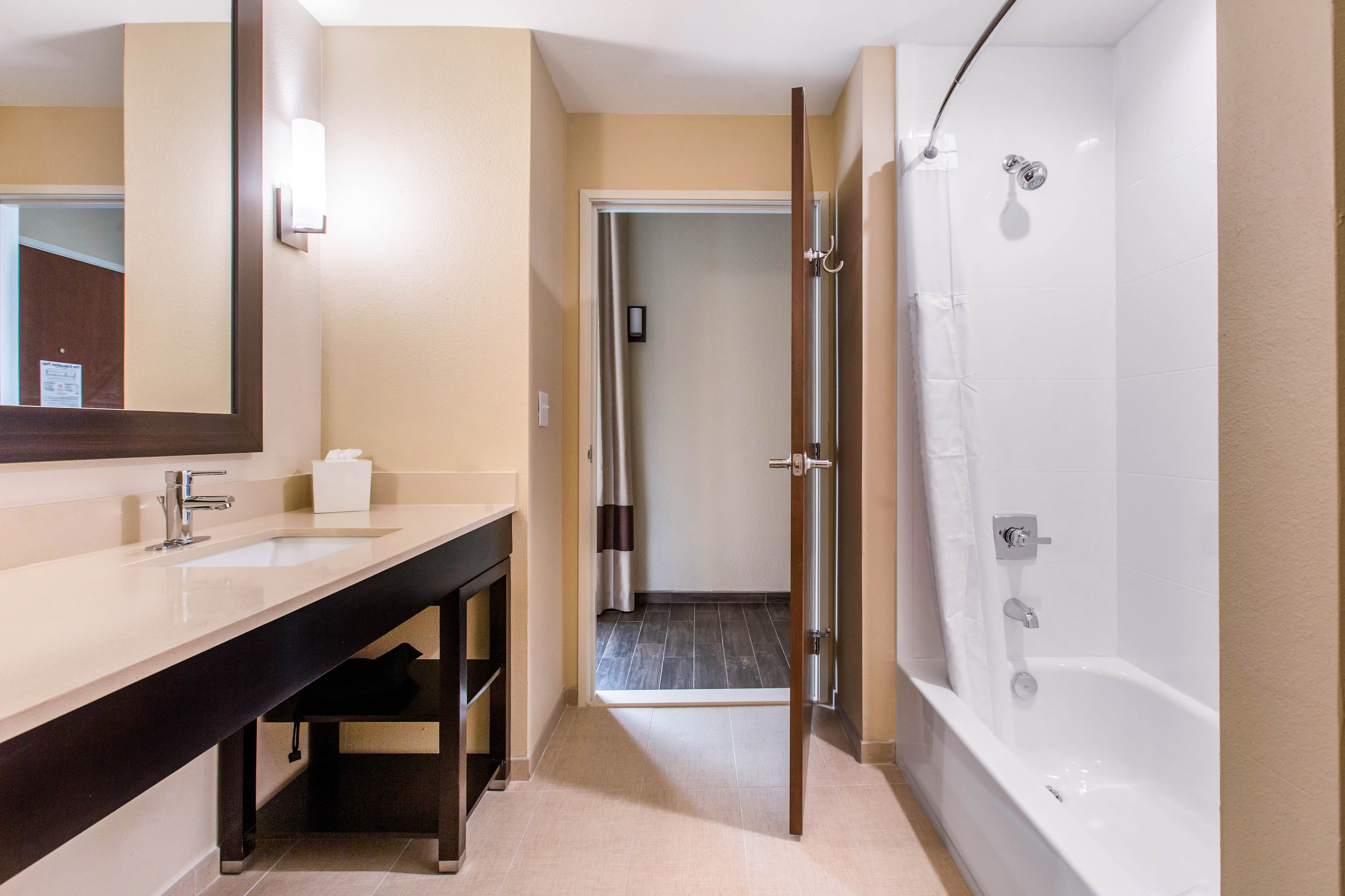 Comfort Suites - South Austin — 37