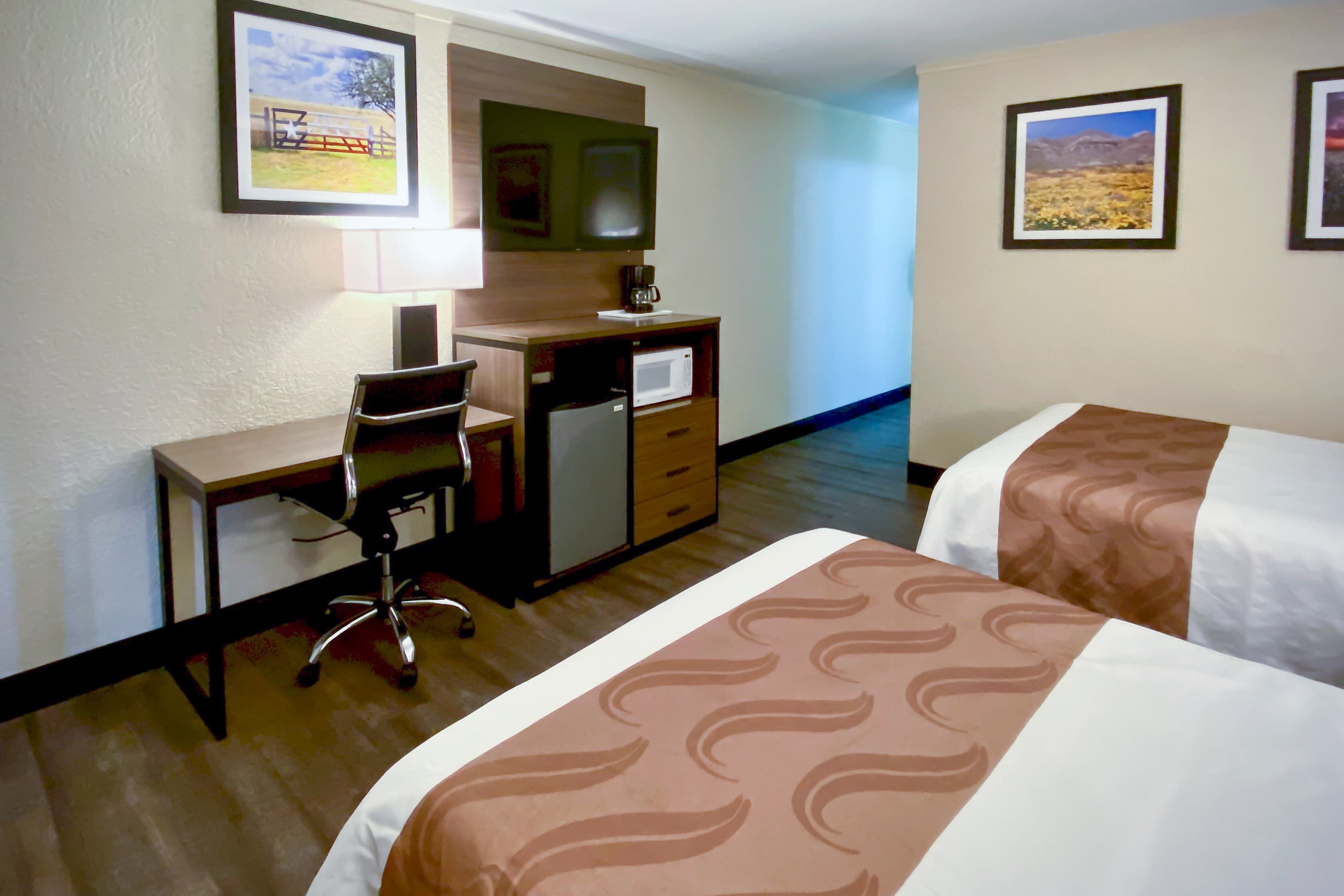 Quality Inn & Suites Airport - Image 3
