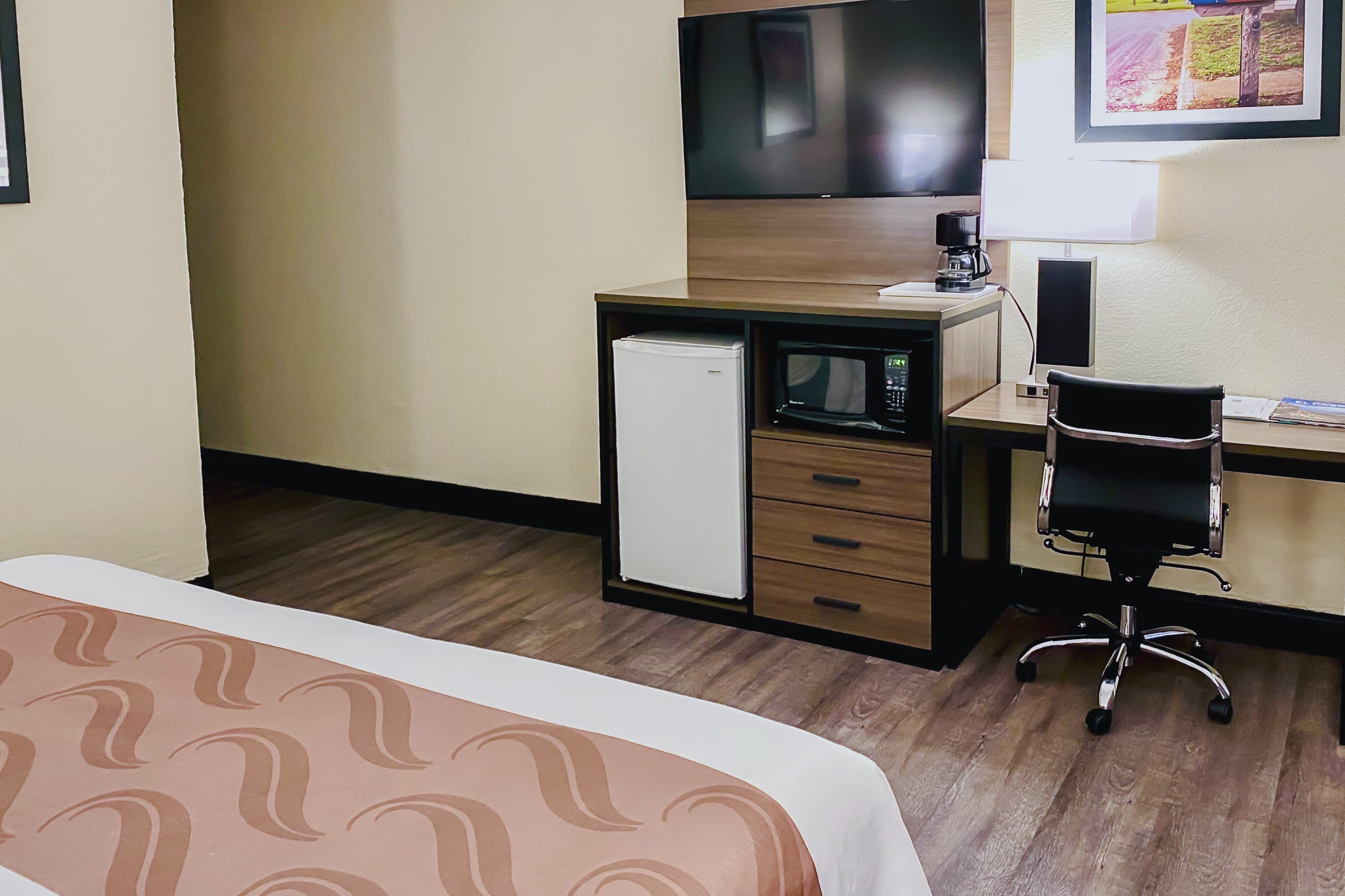 Quality Inn & Suites Airport — 9