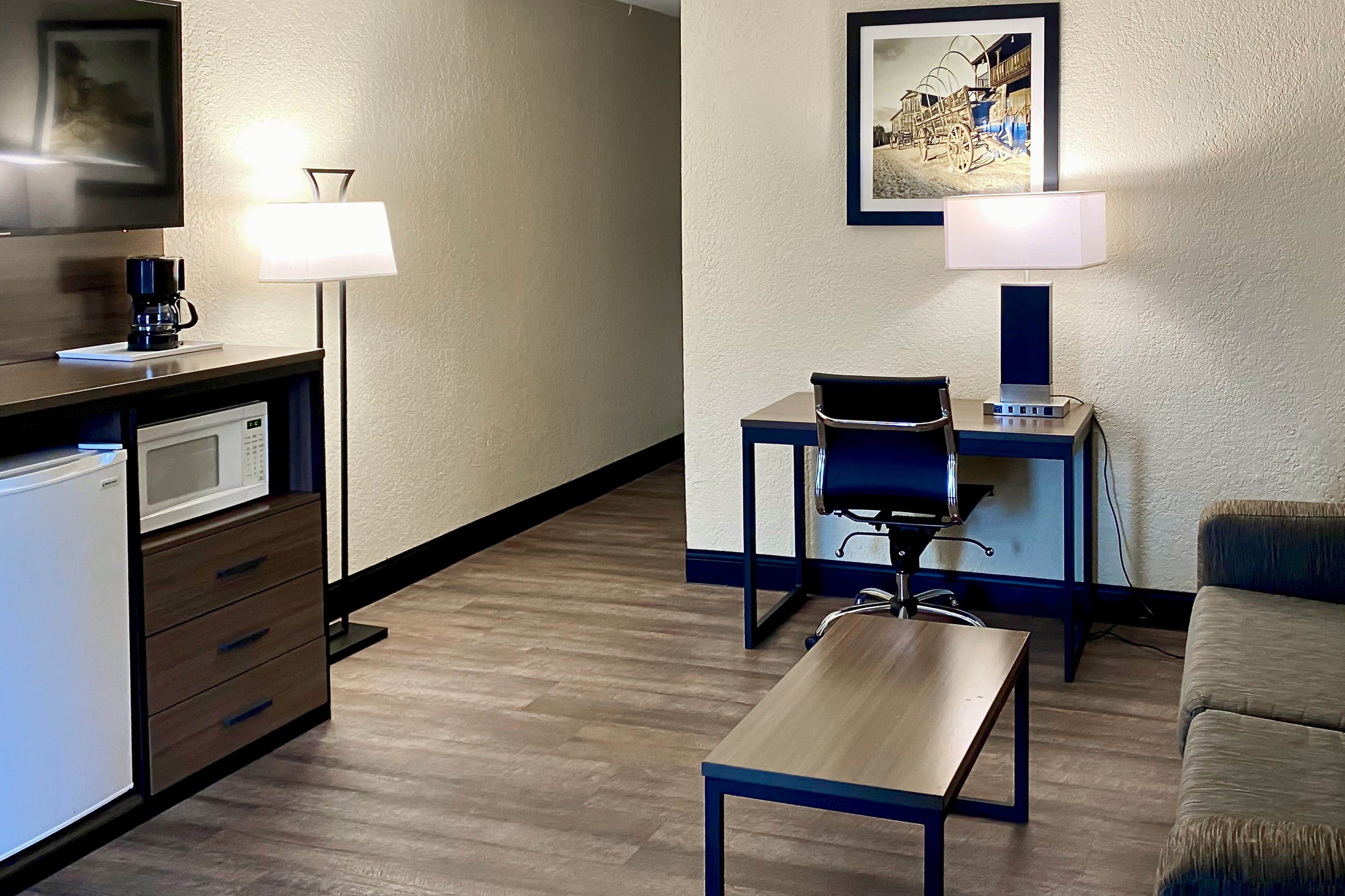 Quality Inn & Suites Airport — 35