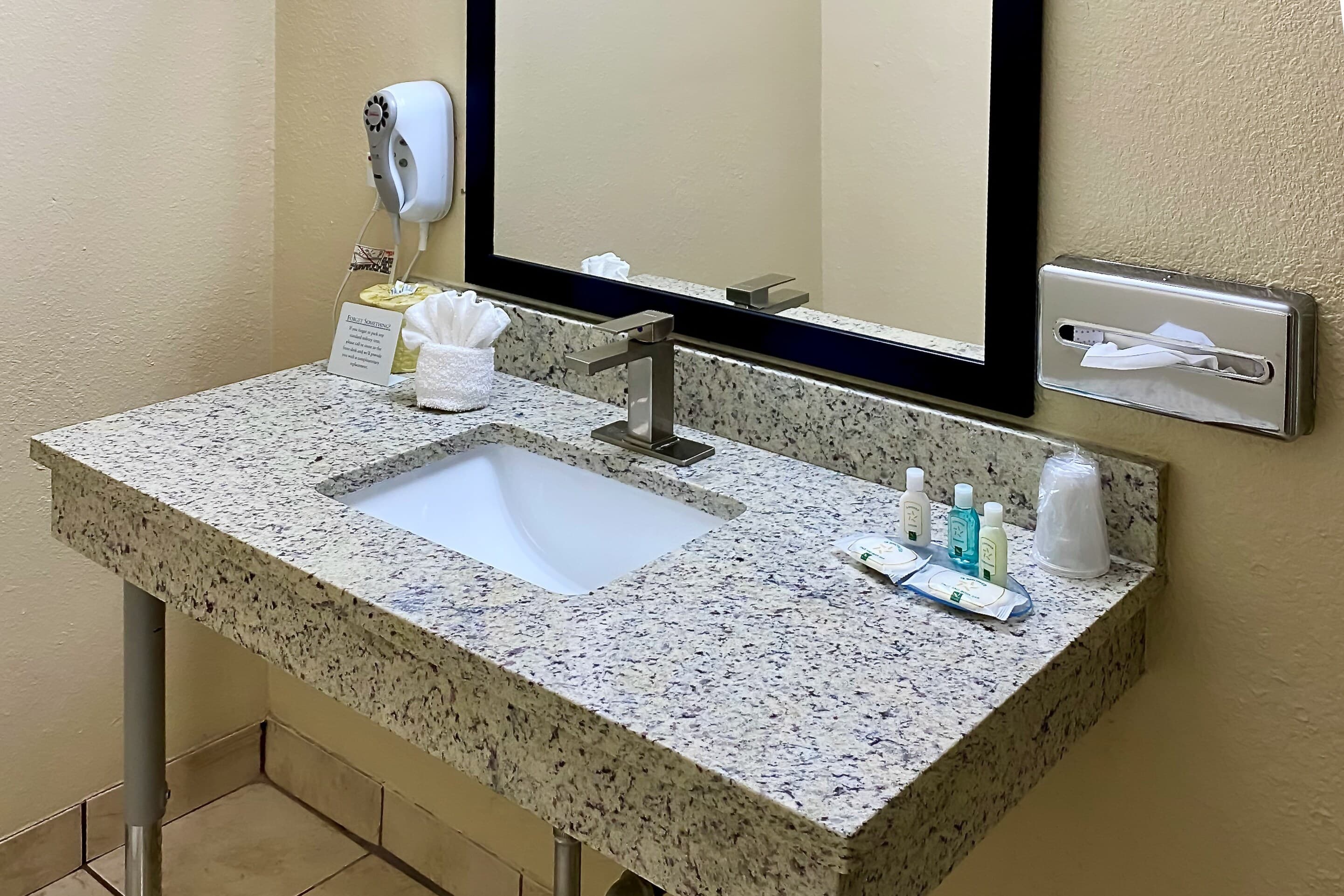 Quality Inn & Suites Airport — 39