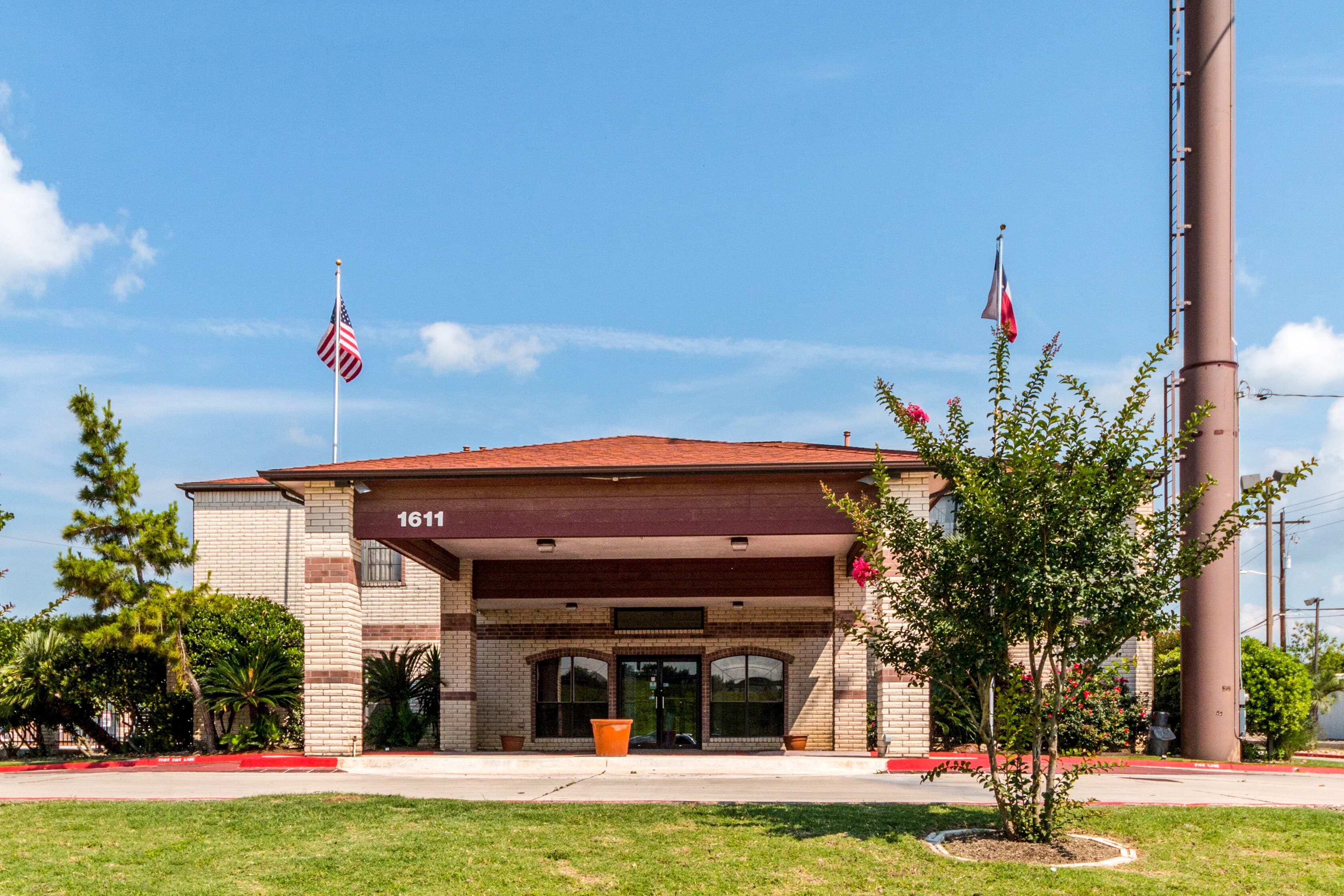 Quality Inn University near Downtown - Image 1