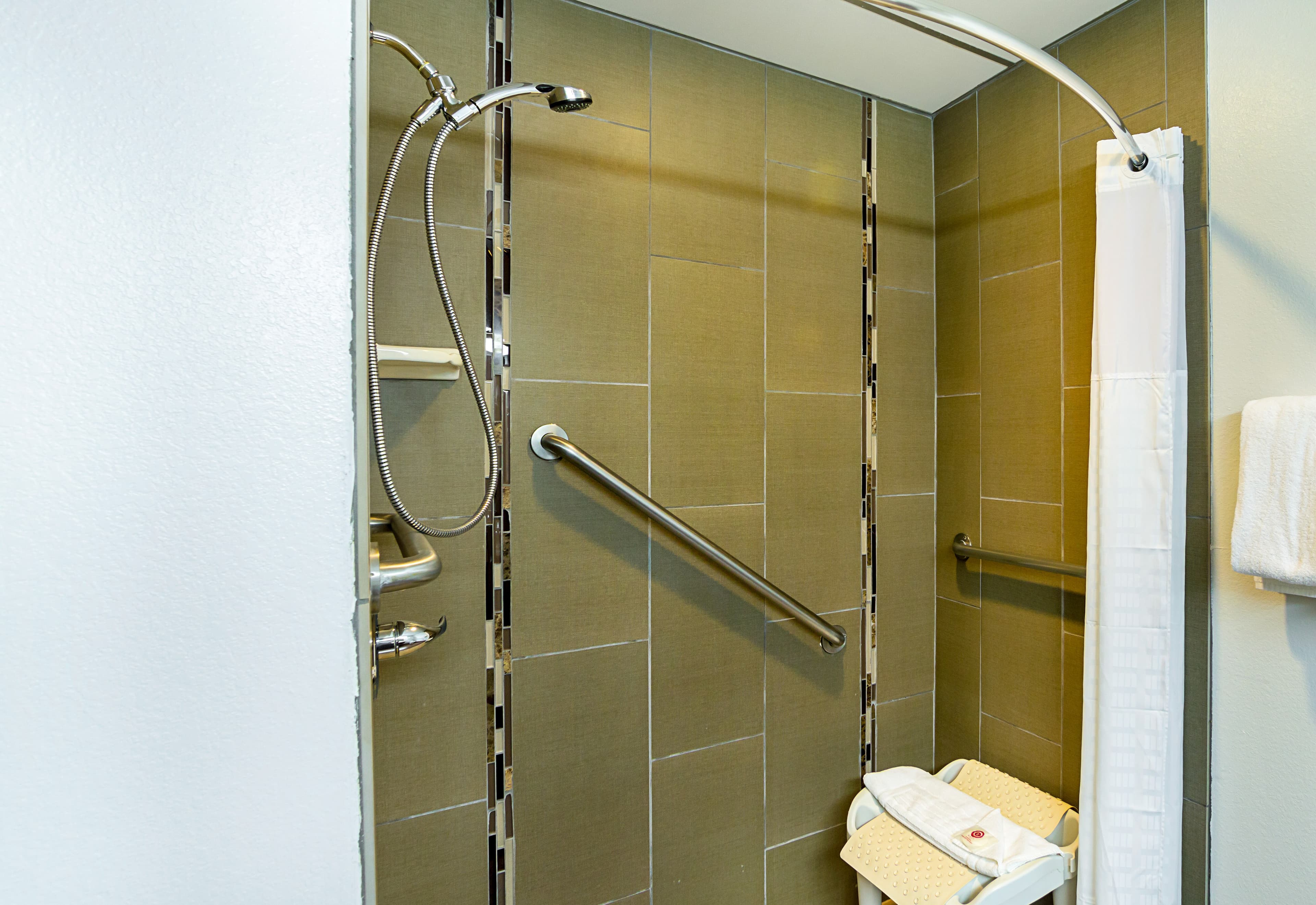 Quality Suites Lubbock Southwest — 10