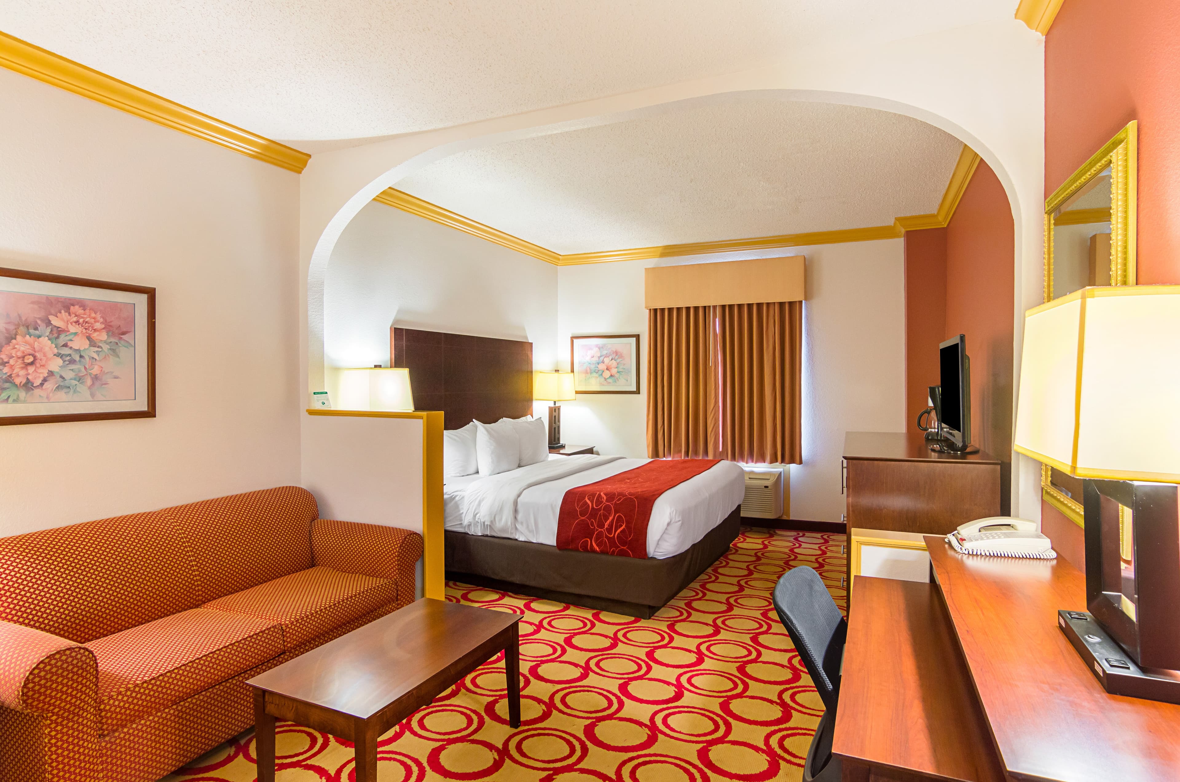 Quality Suites Lubbock Southwest - Image 1