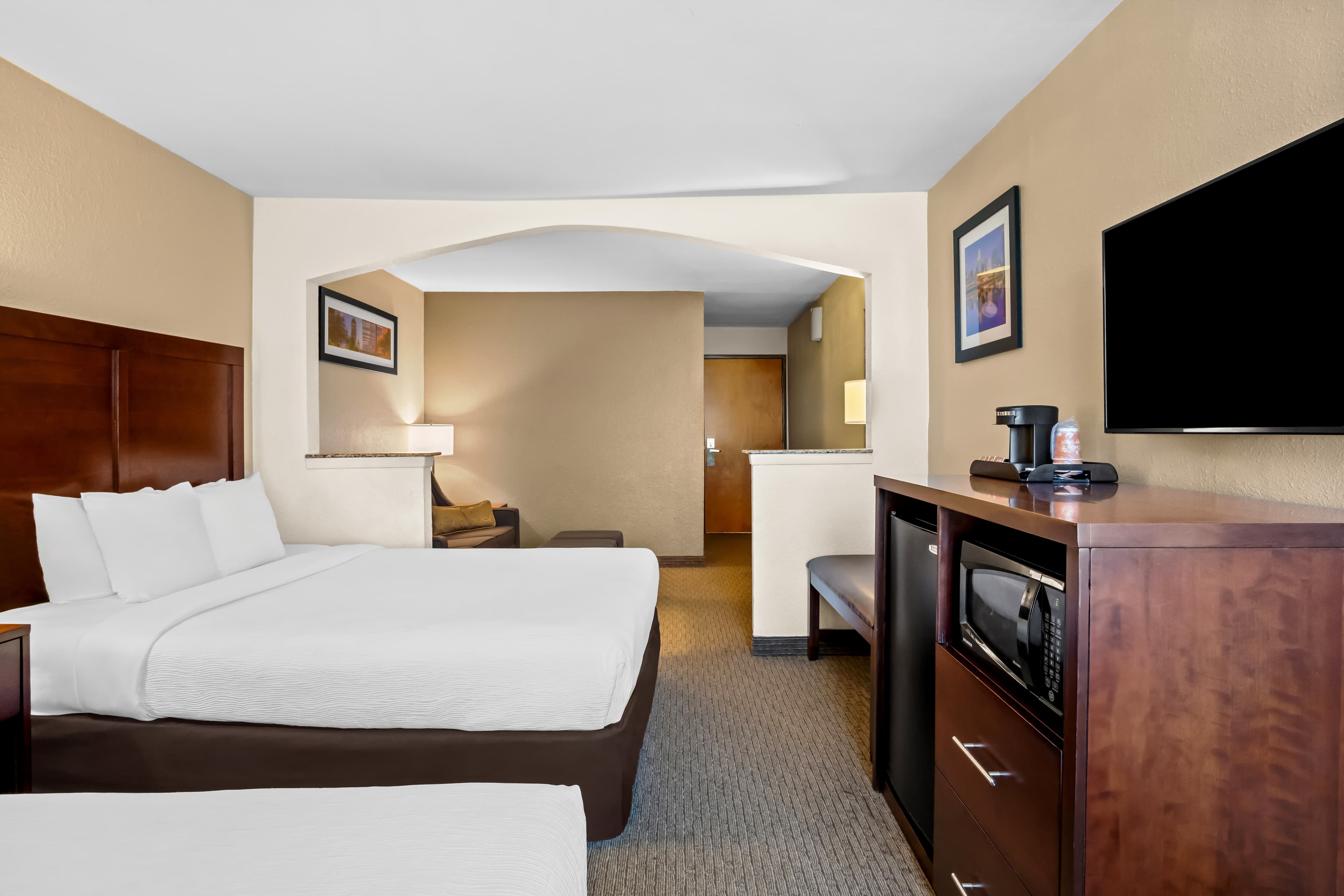 Quality Suites Irving-Las Colinas — 6