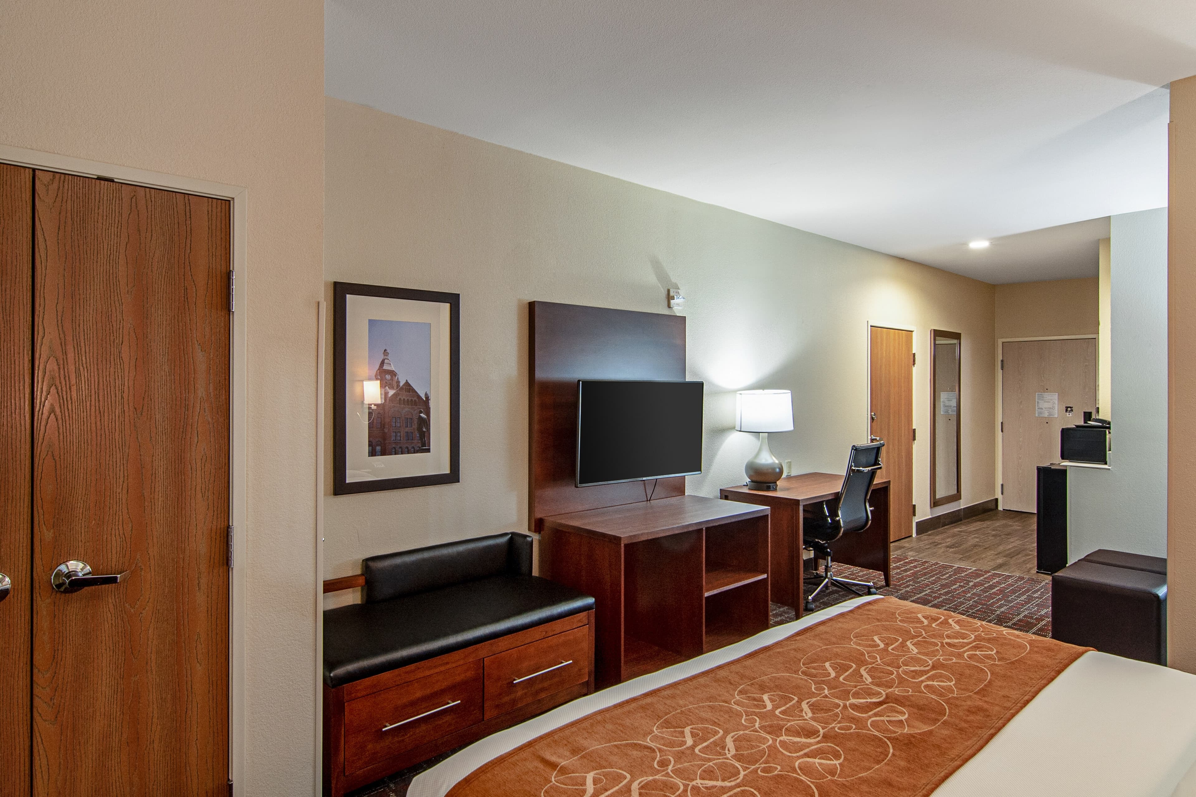Comfort Suites NW Dallas Near Love Field — 10