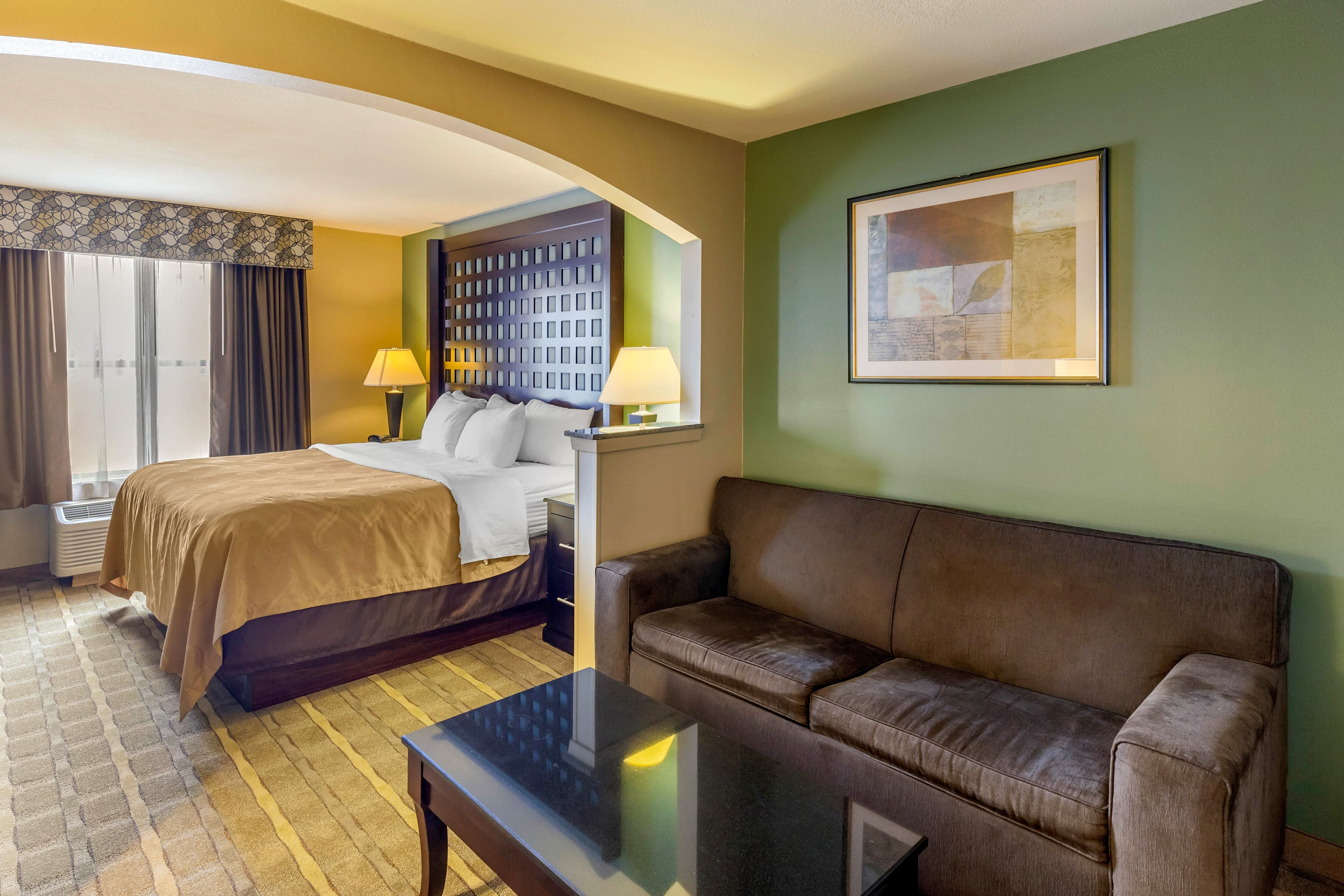 Quality Suites Sherman — 11