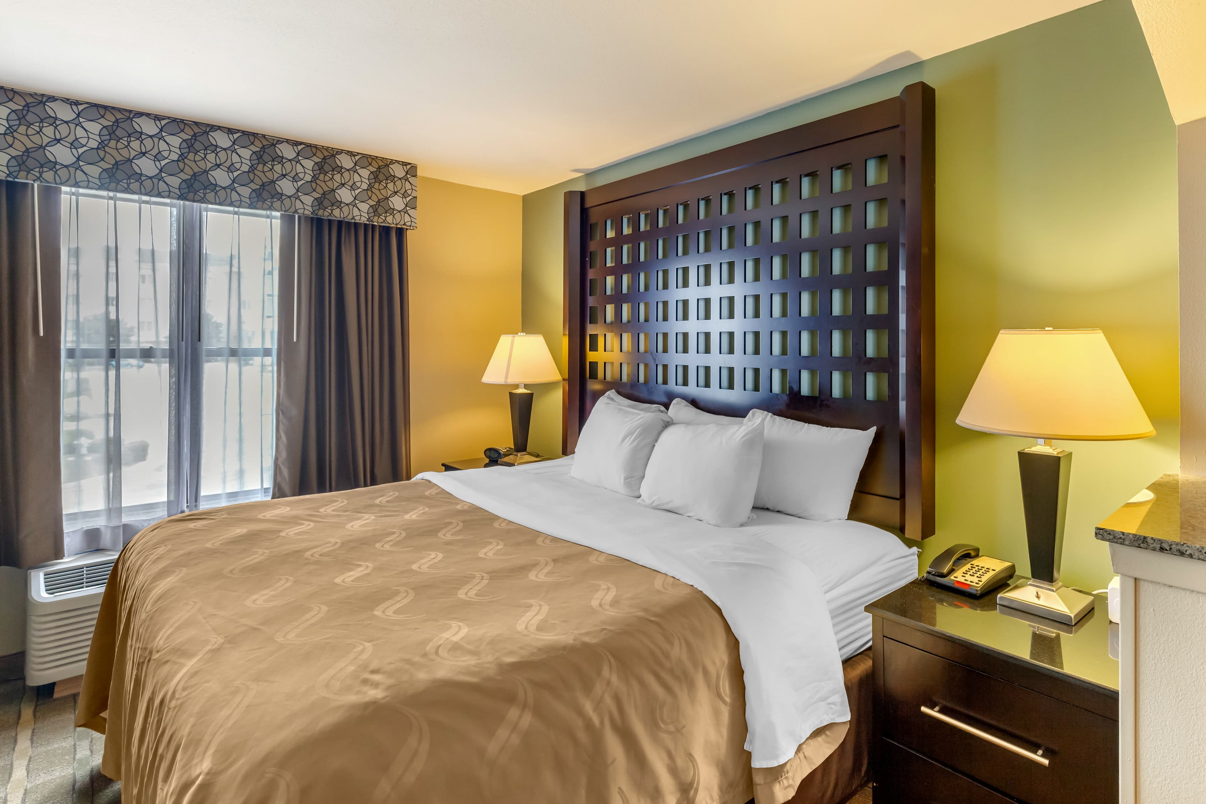 Quality Suites Sherman — 13
