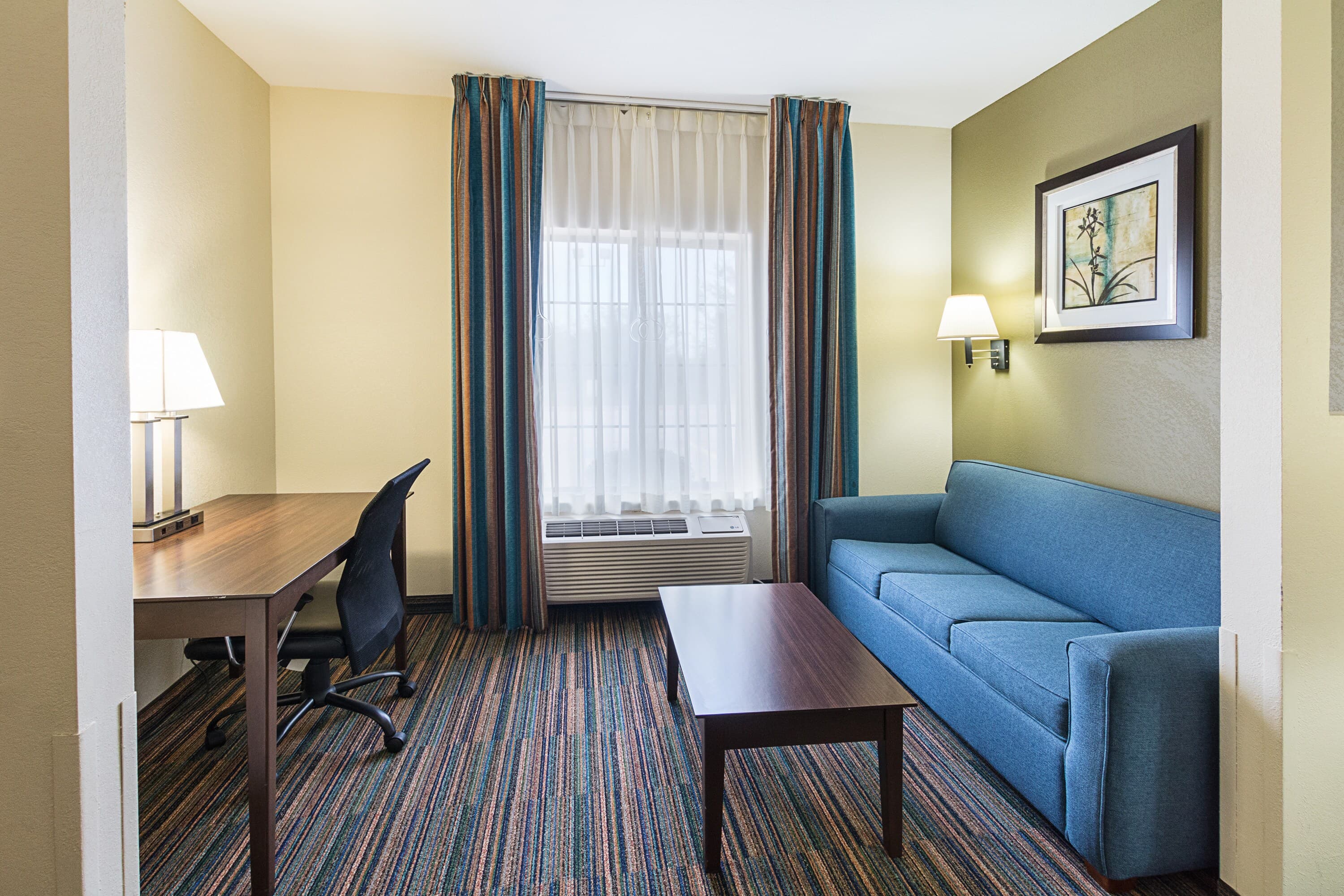 Quality Suites Temple I-35 - Image 3