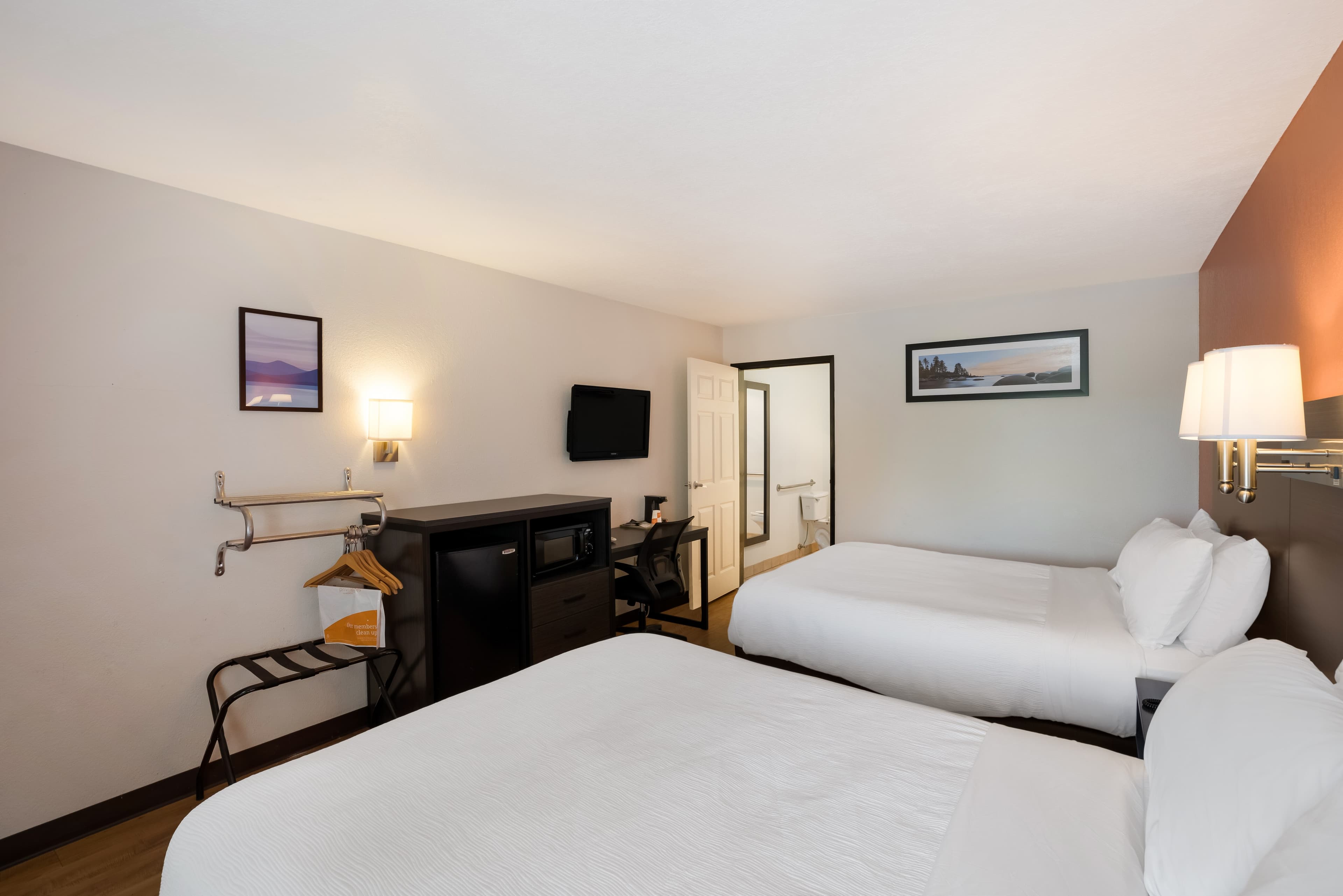 Quality Inn & Suites Junction — 7