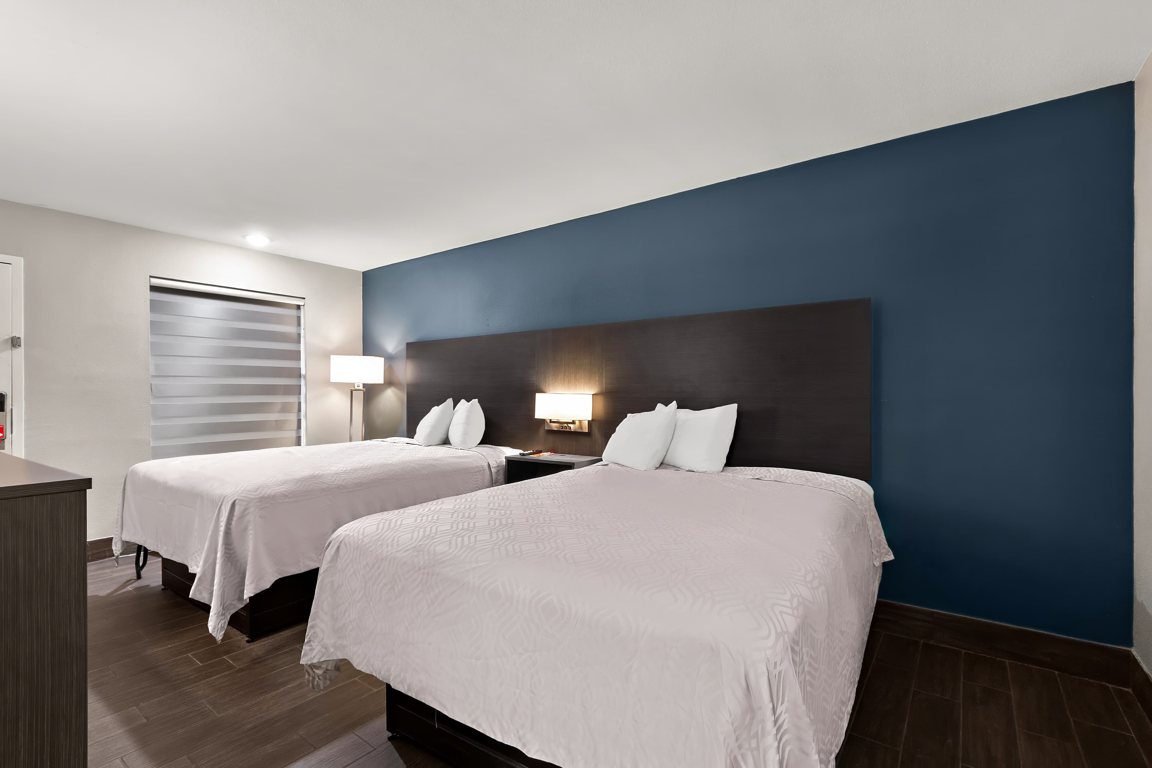 Econo Lodge Inn & Suites Laredo - Nuevo Laredo — 26