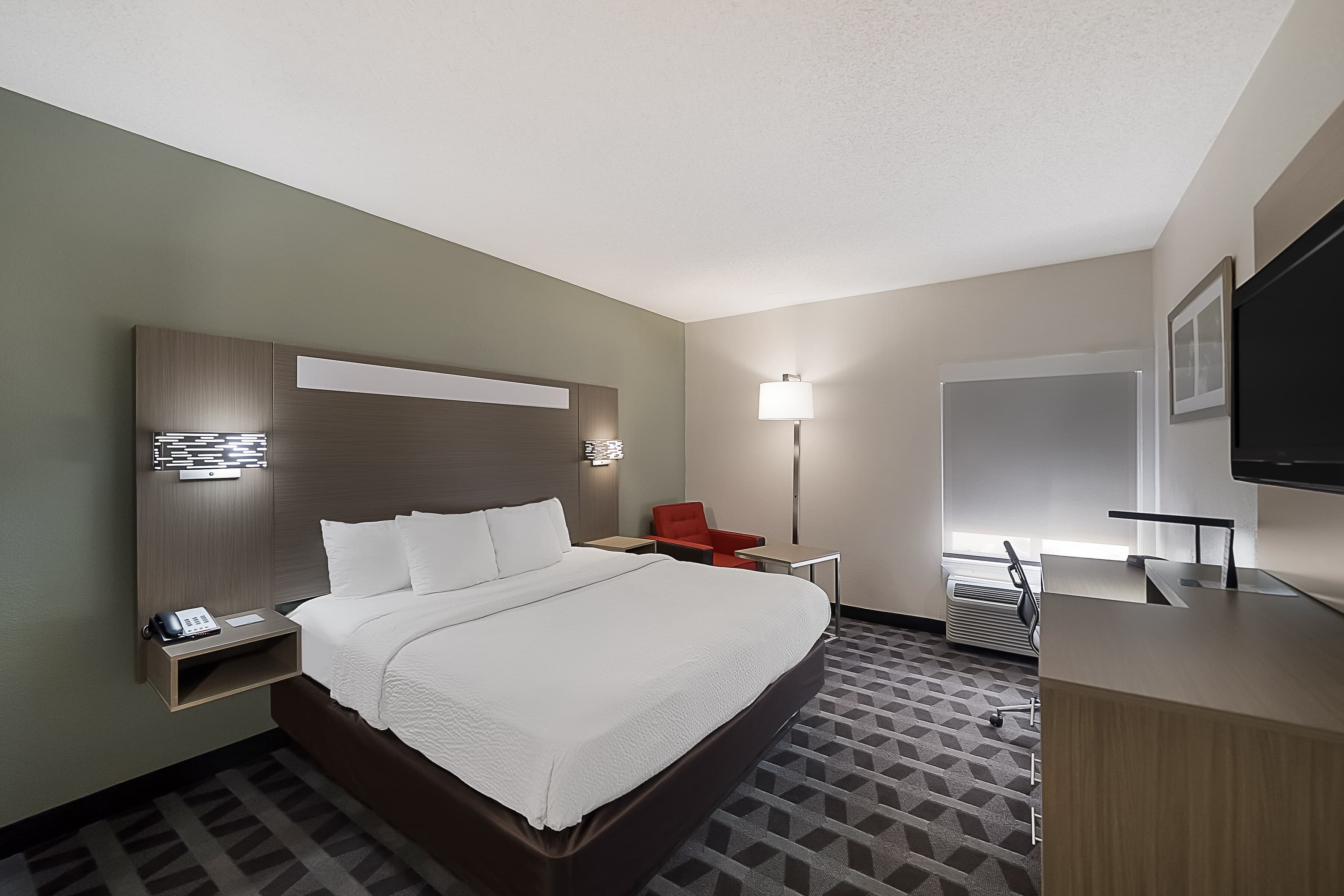 Quality Inn & Suites Irving DFW Airport South - Image 5