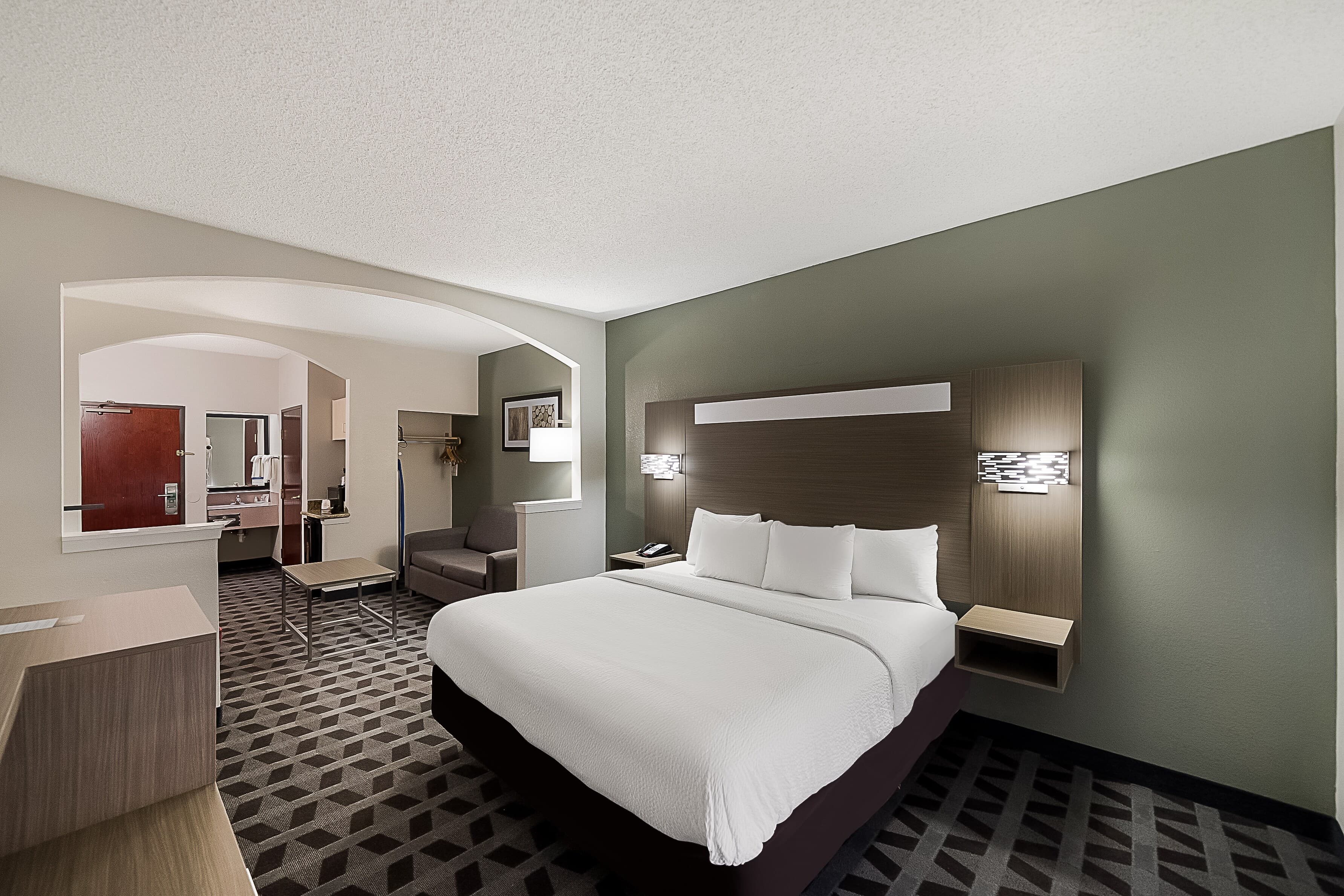 Quality Inn & Suites Irving DFW Airport South — 6