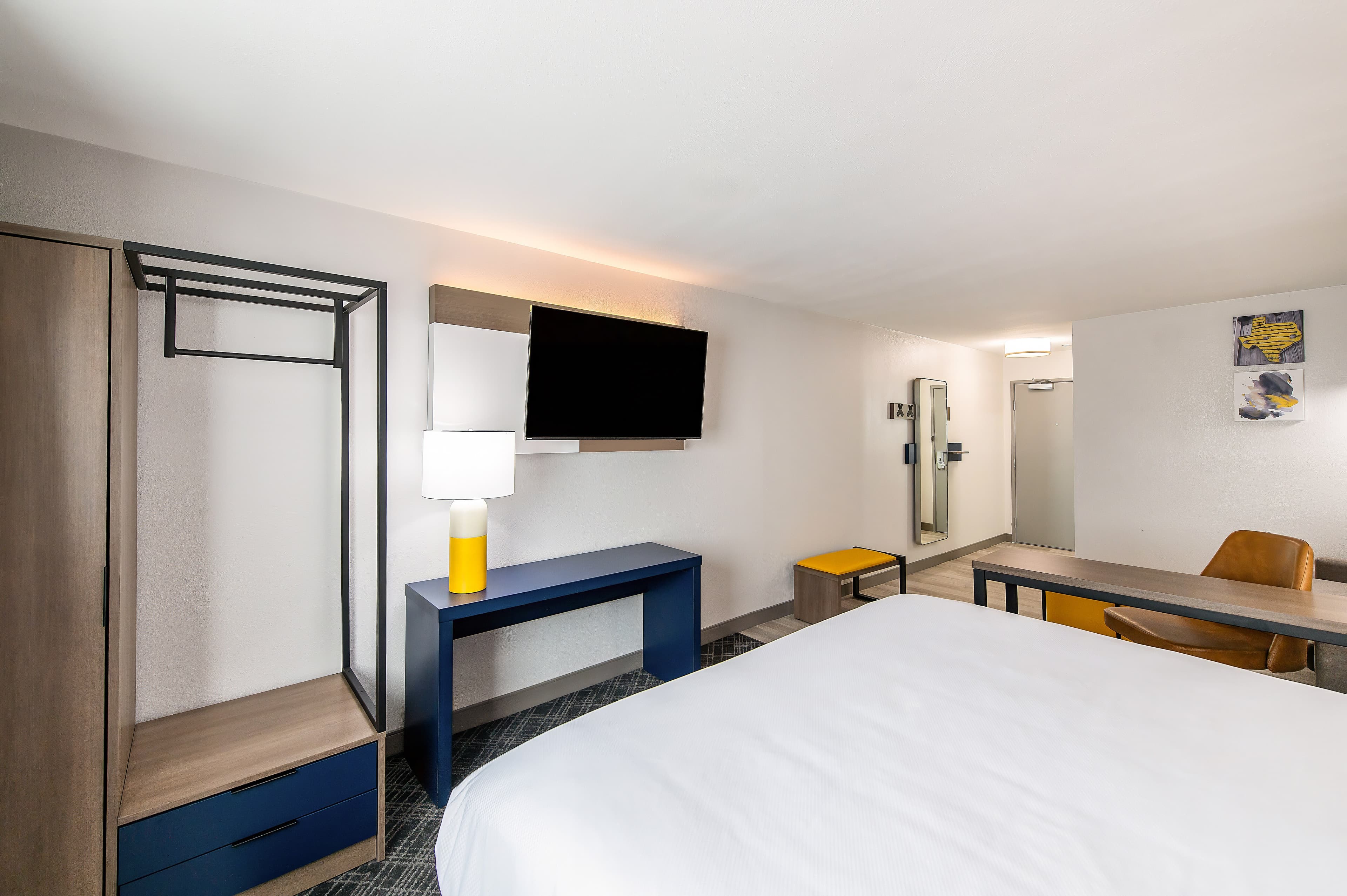Comfort Suites Longview North — 13