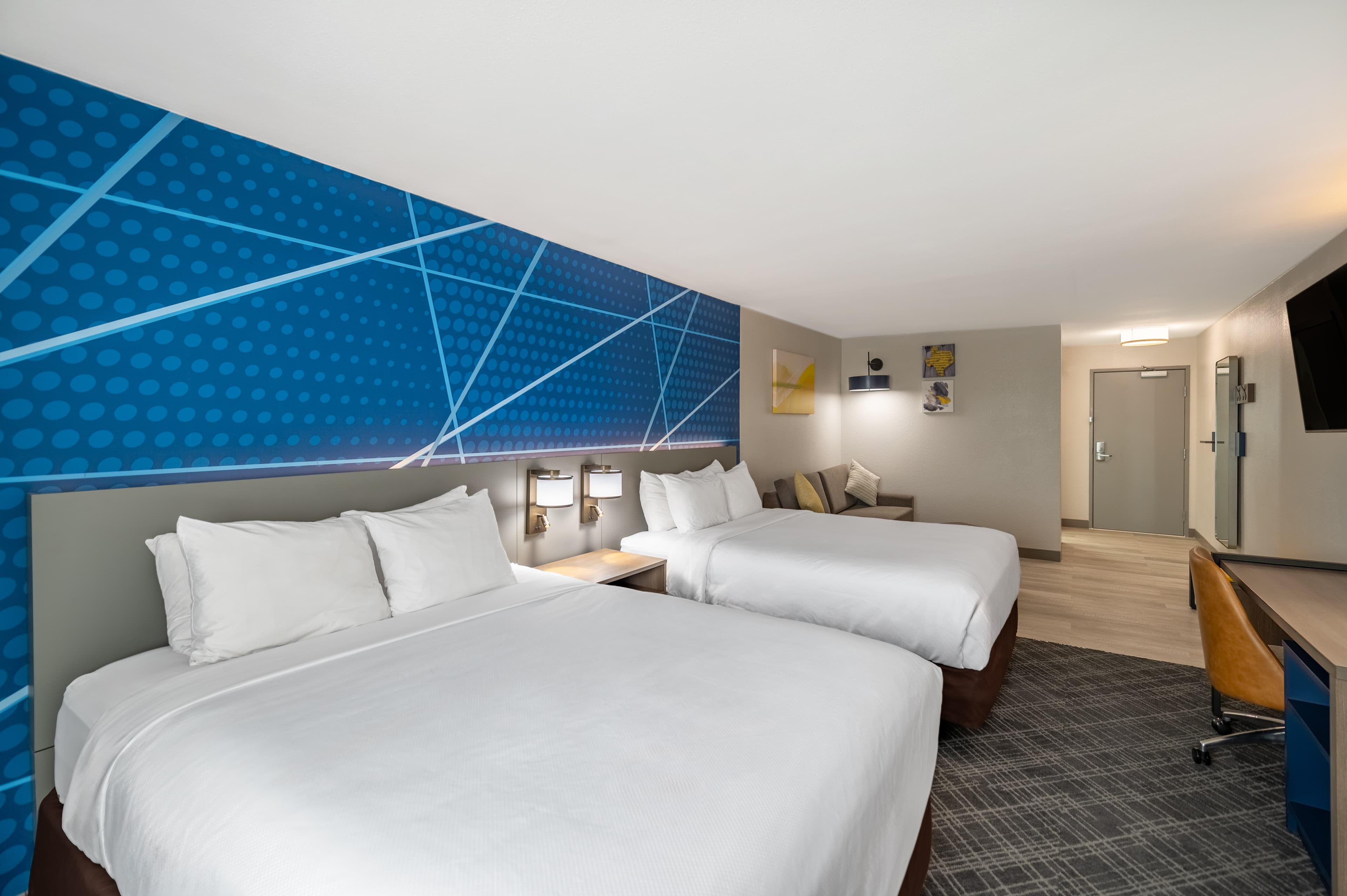 Comfort Suites Longview North — 17