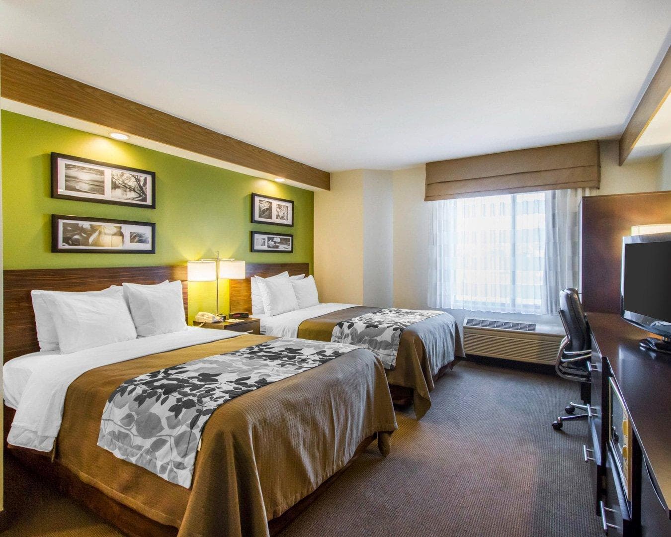 Econo Lodge Amarillo East - Image 1