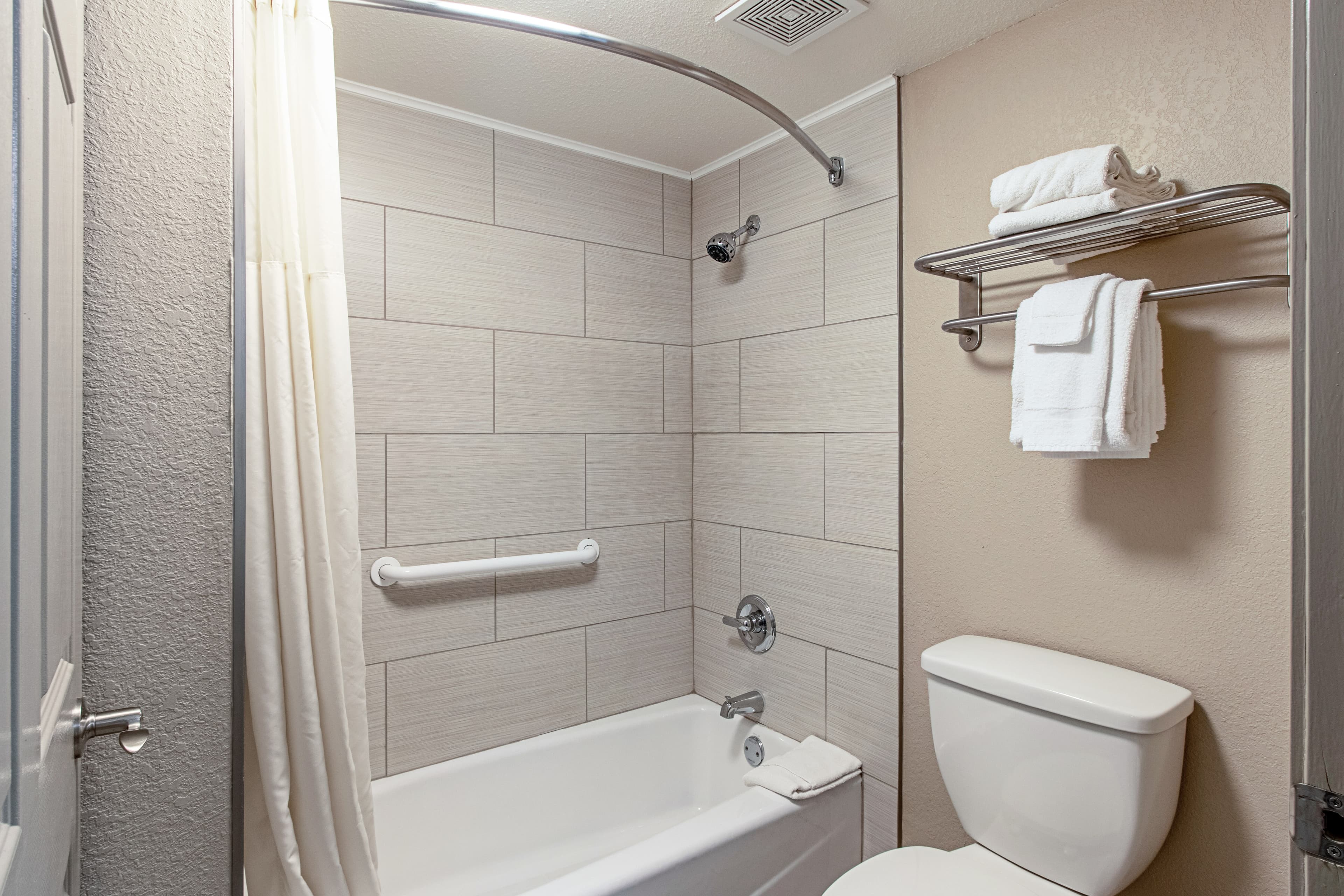 Econo Lodge Kingsville — 21