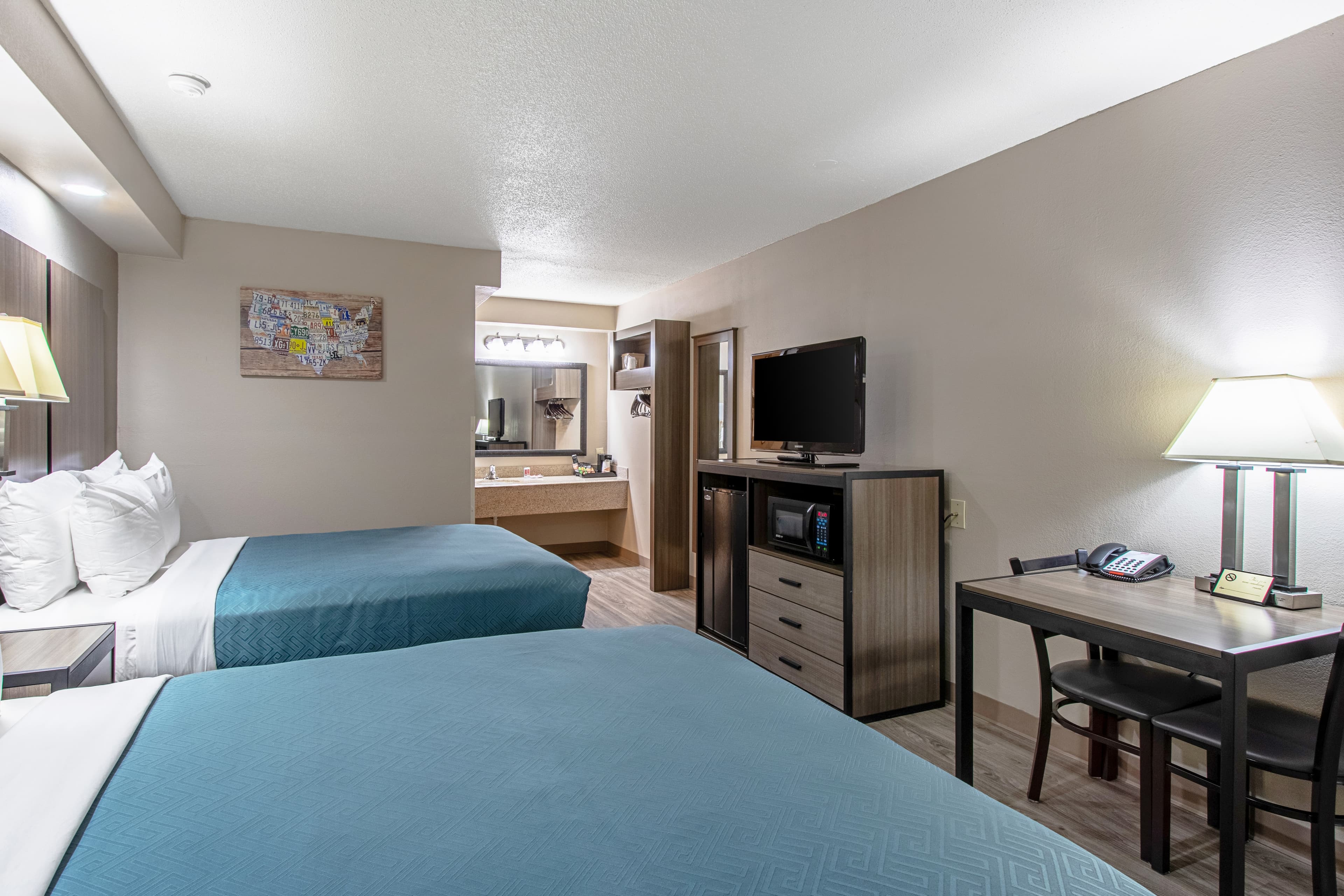 Econo Lodge Kingsville — 15