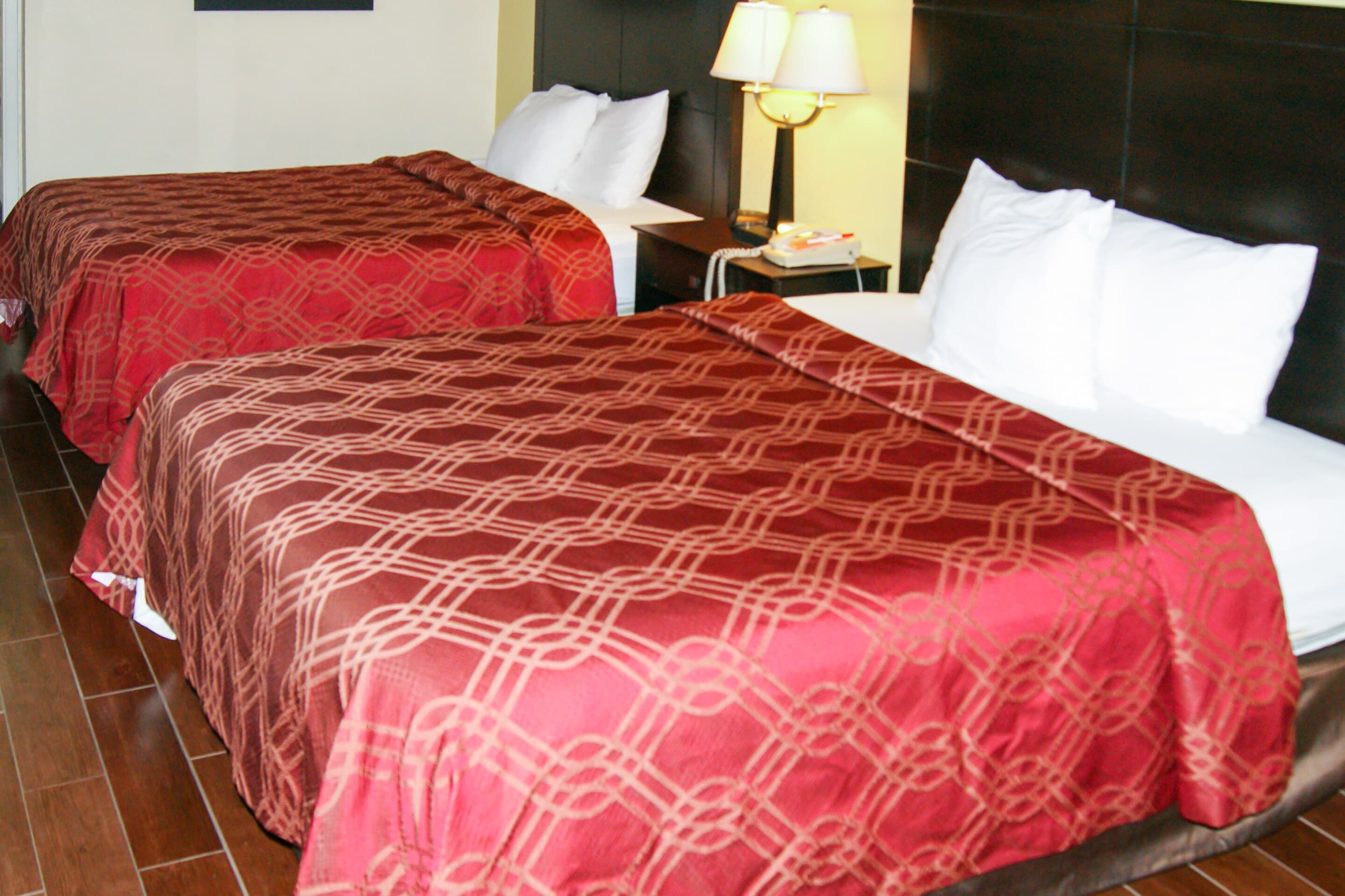 Econo Lodge Inn & Suites West - Energy Corridor — 9