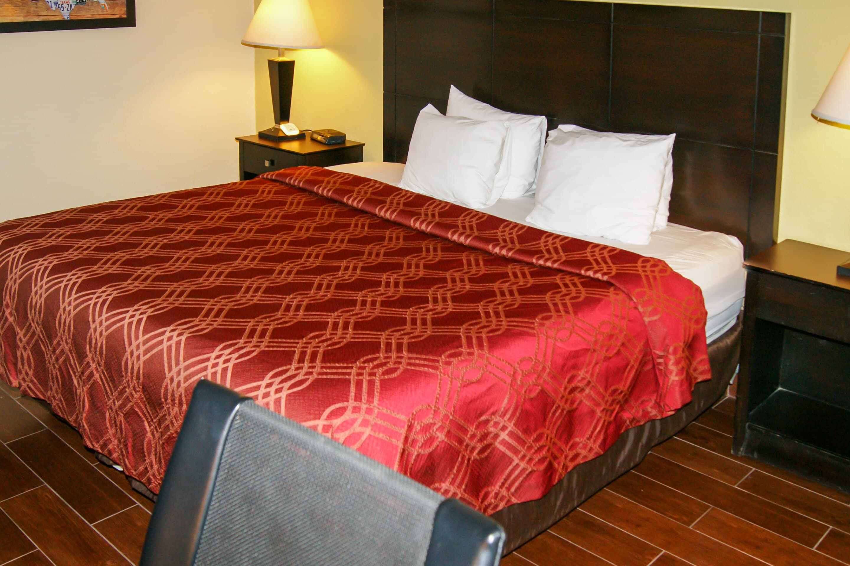 Econo Lodge Inn & Suites West - Energy Corridor — 22