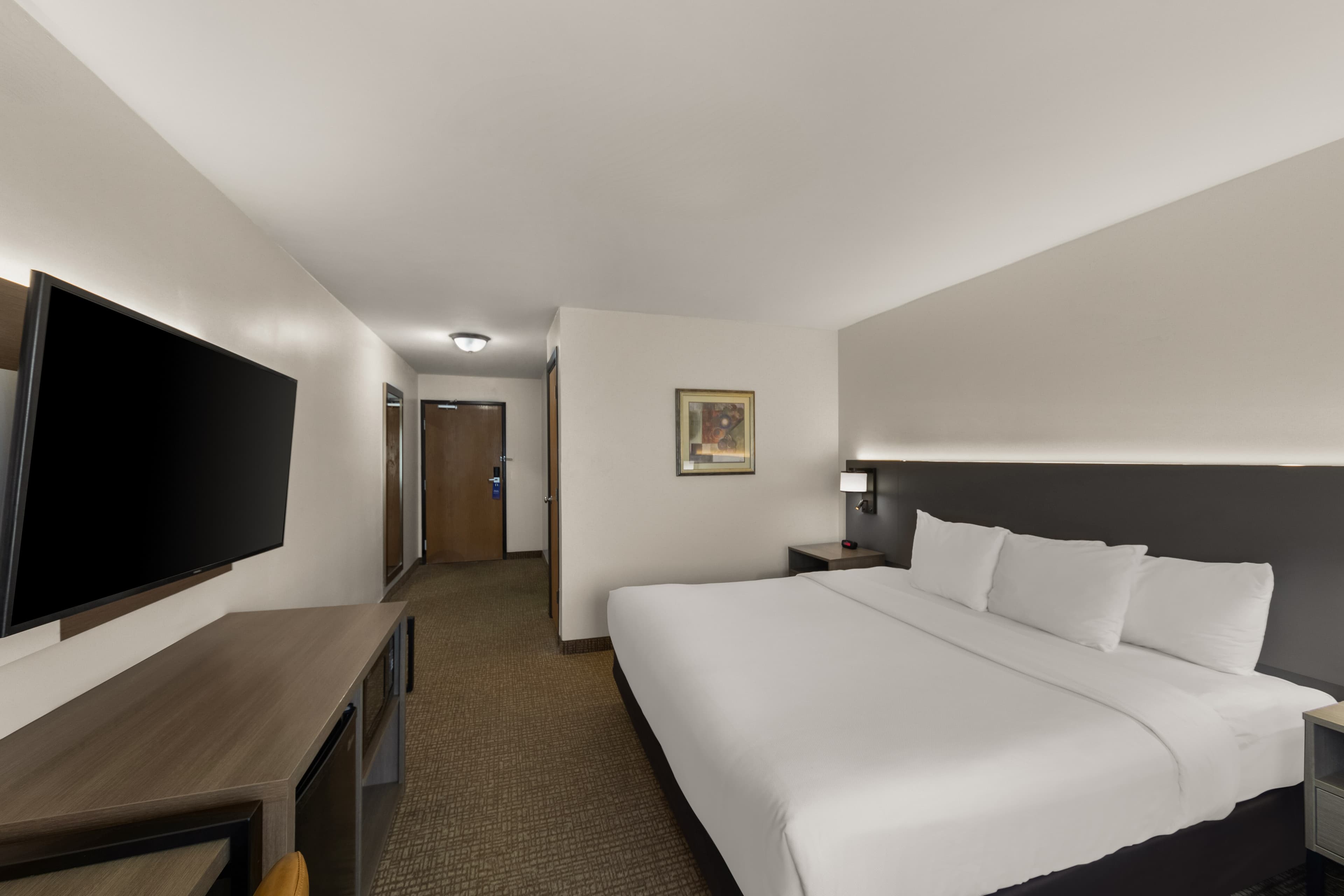 Comfort Inn & Suites Austin North Loop — 11