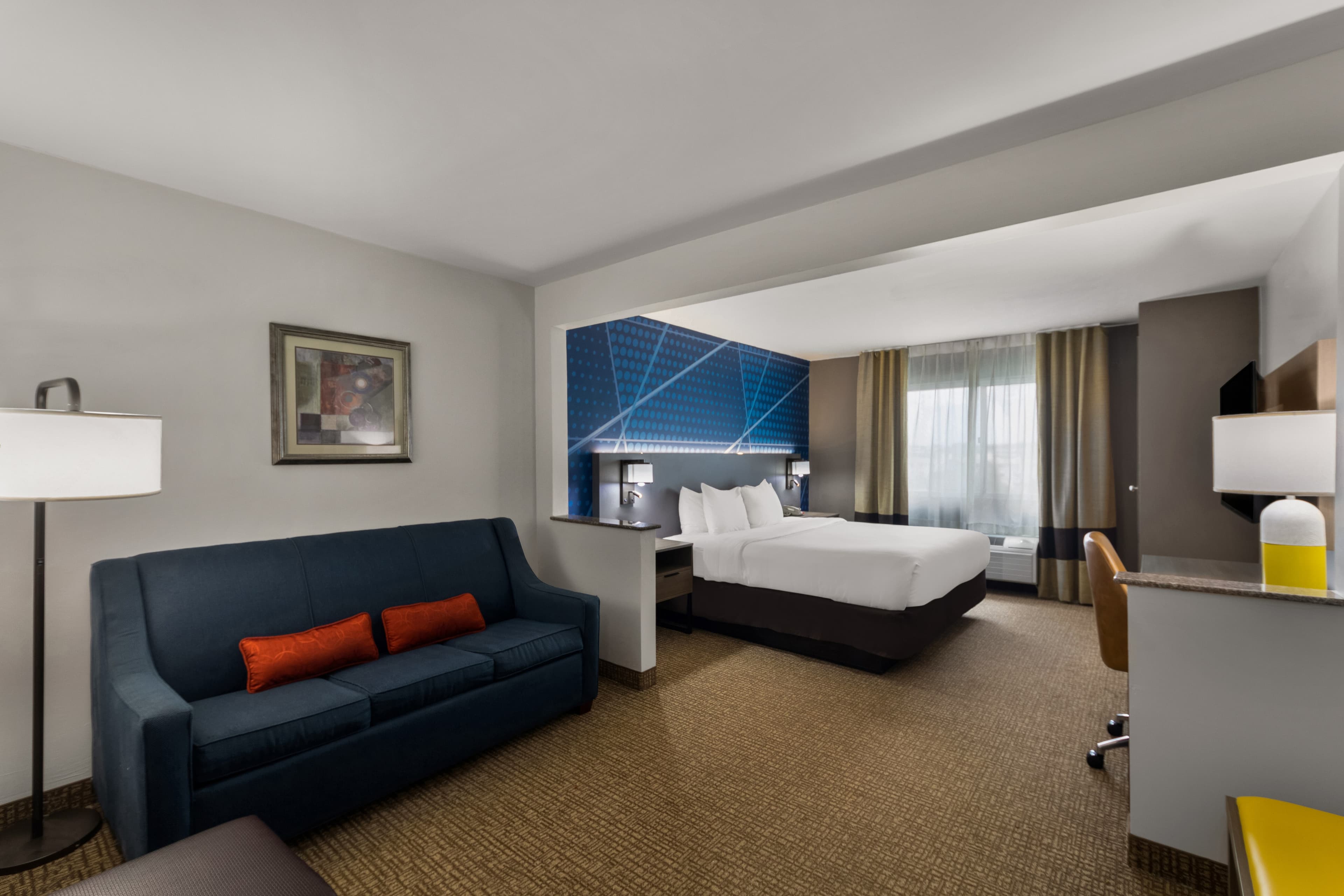 Comfort Inn & Suites Austin North Loop — 17