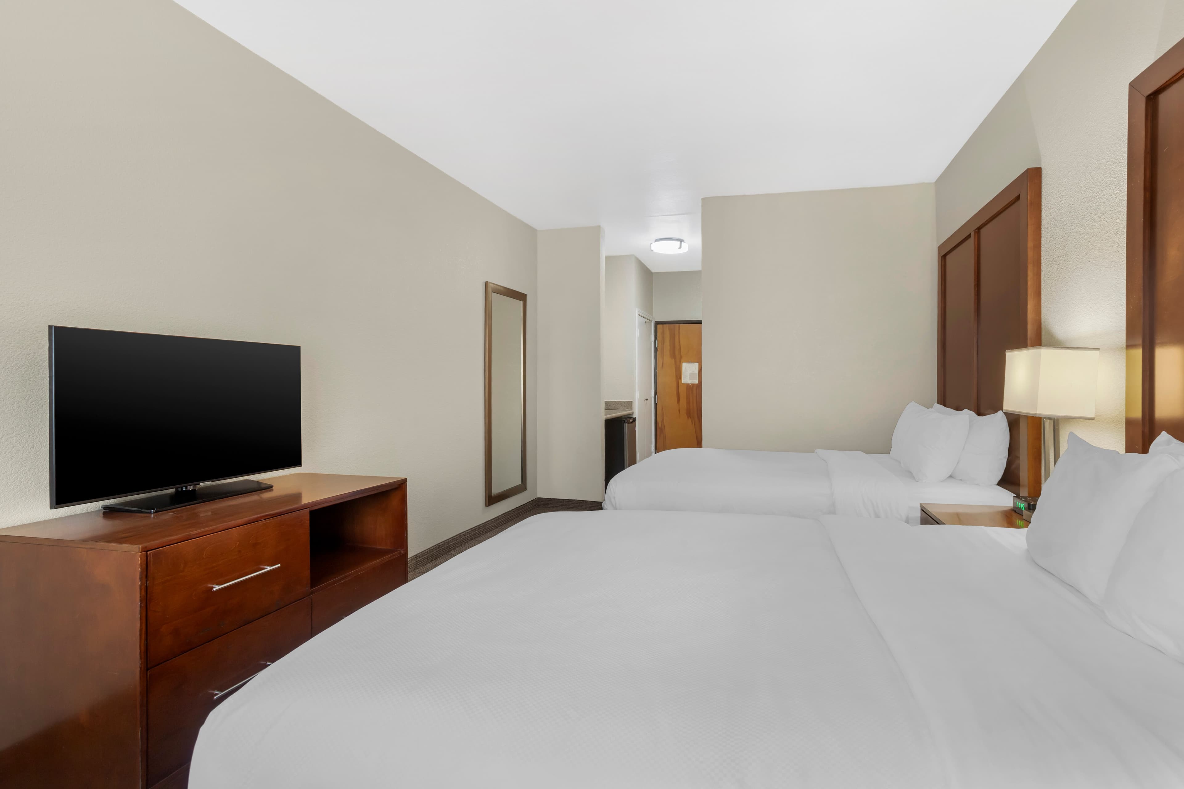 Comfort Suites Brenham — 8