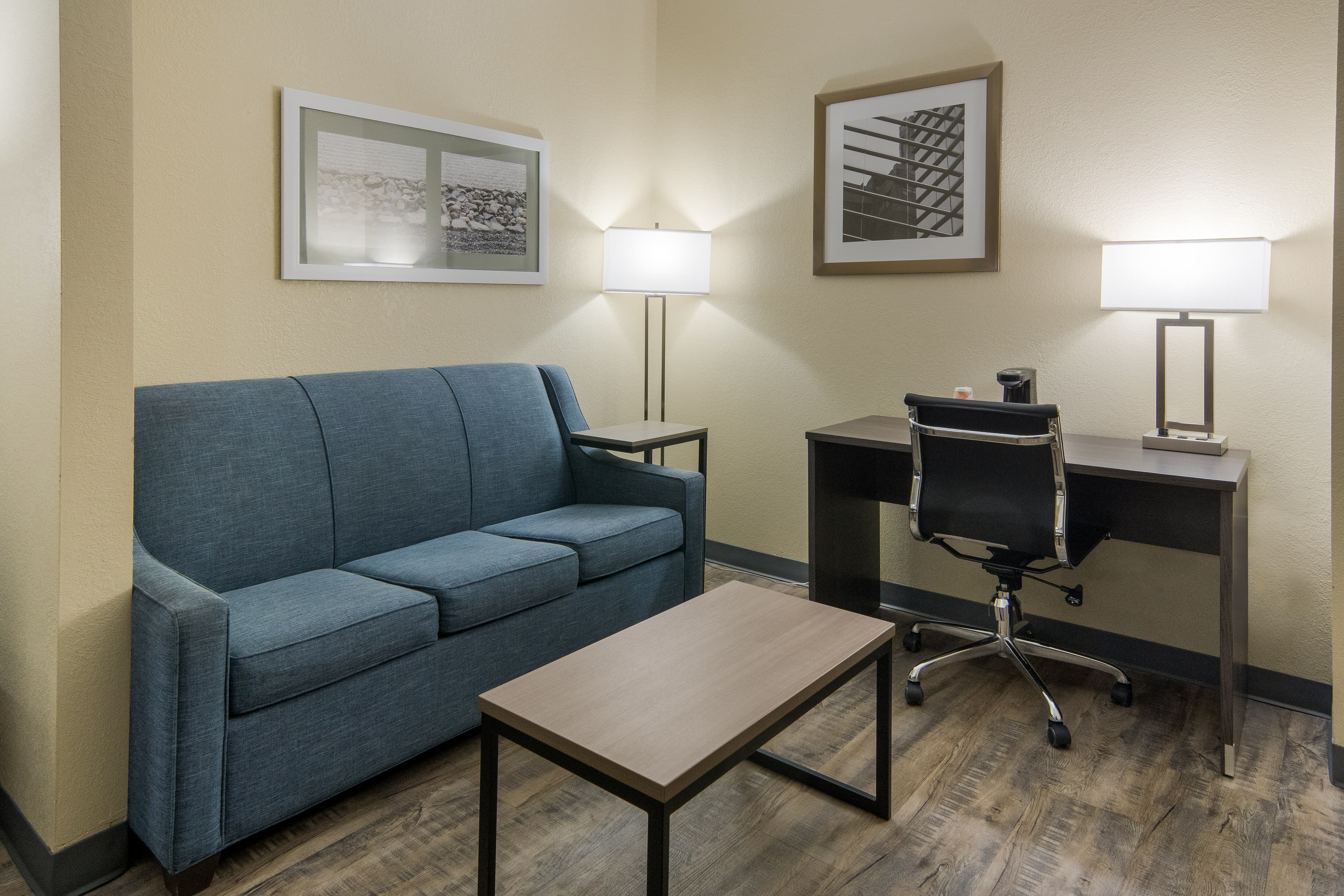 Quality Inn & Suites Roanoke - Fort Worth North — 15