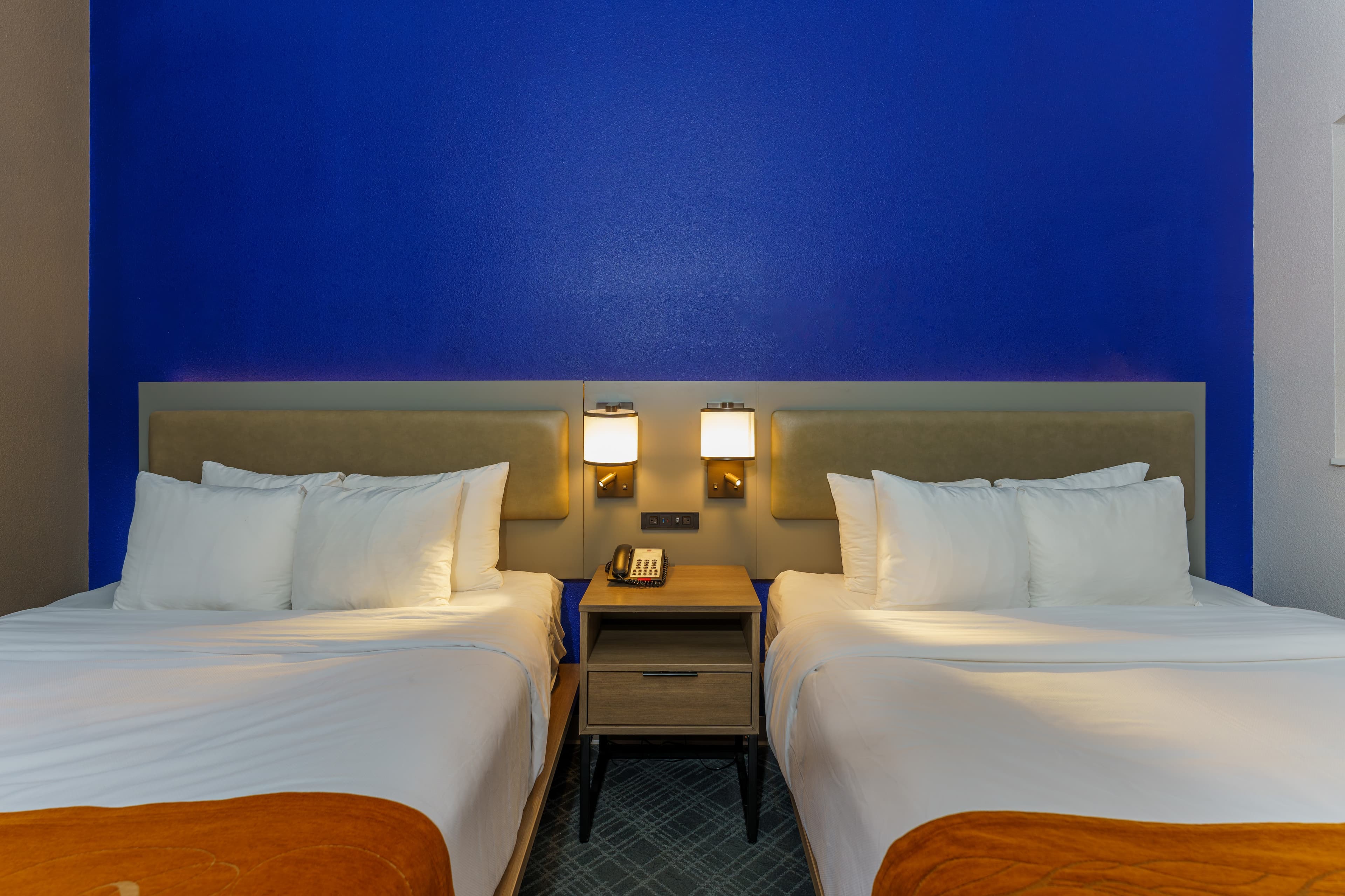 Comfort Suites University Drive — 25