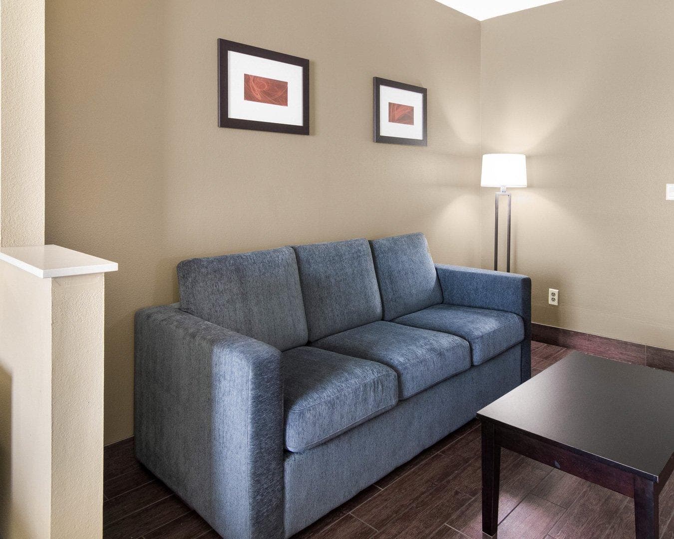 Comfort Suites Odessa near University - Image 5