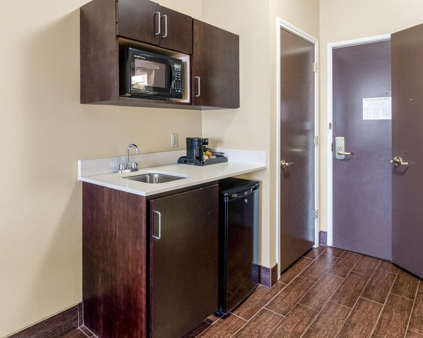 Comfort Suites Odessa near University — 12