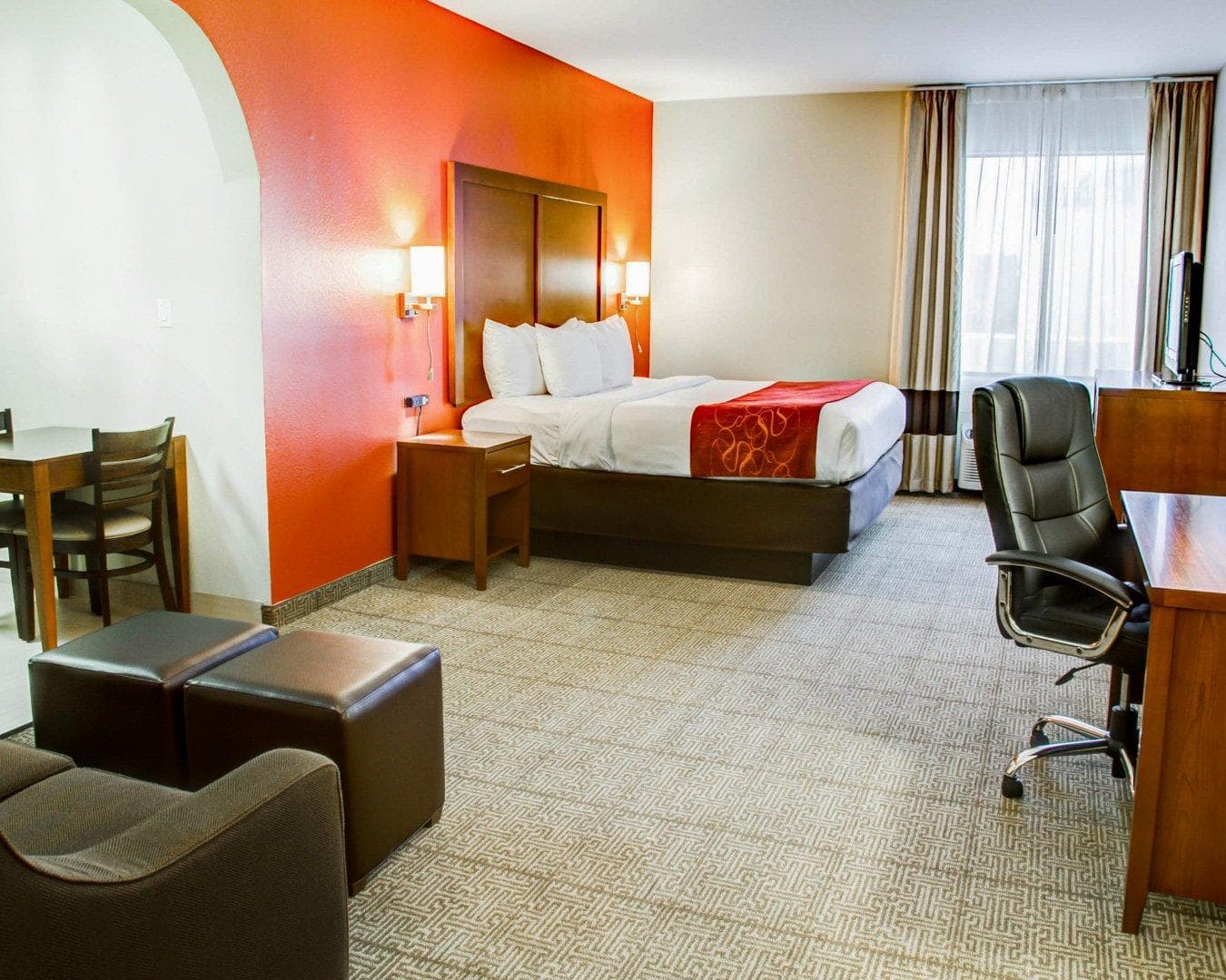 Comfort Suites Tyler South — 7