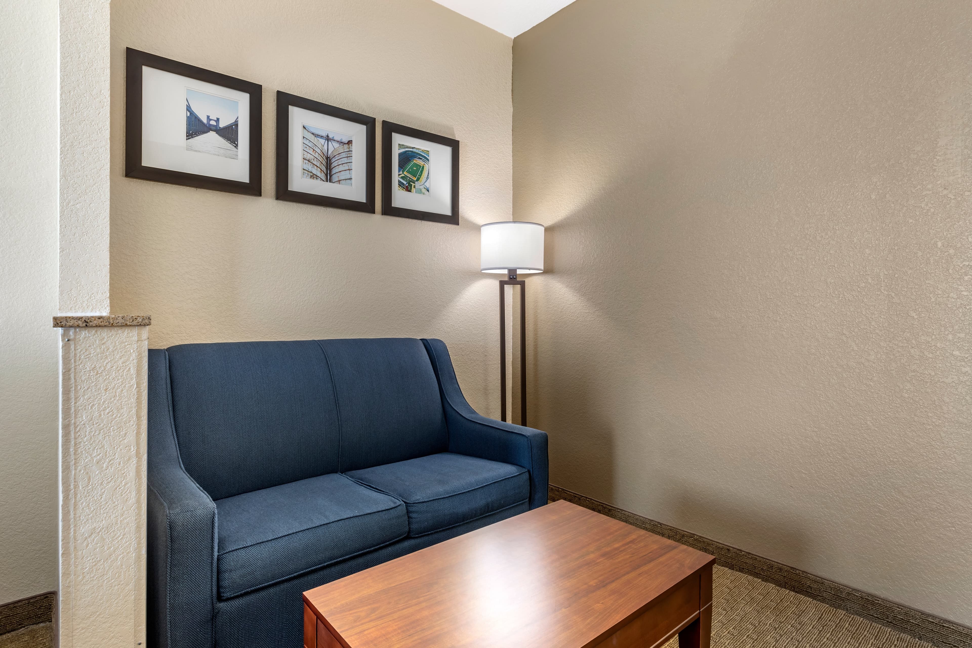 Comfort Suites Waco Near University Area — 8