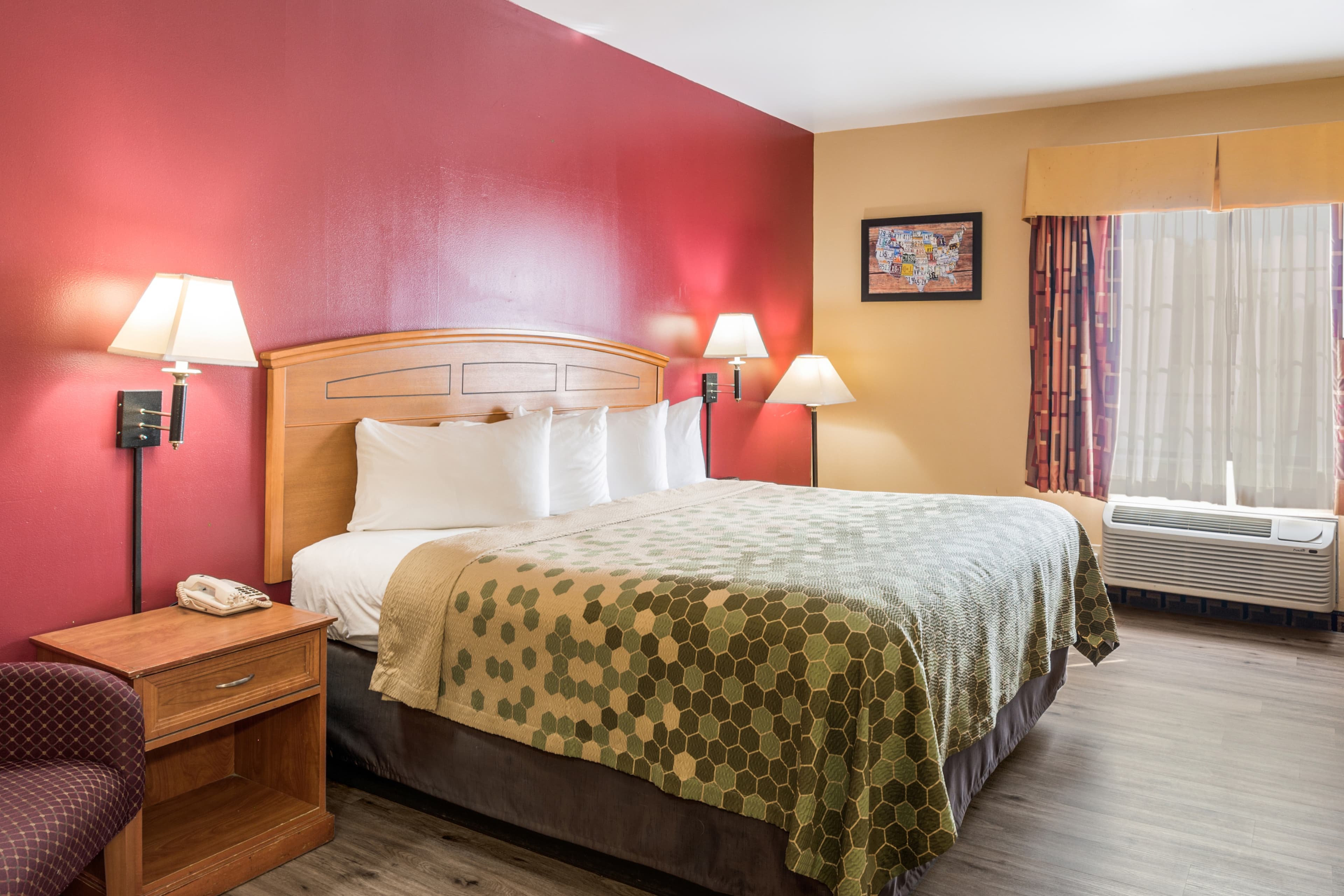 Econo Lodge Lubbock I-27