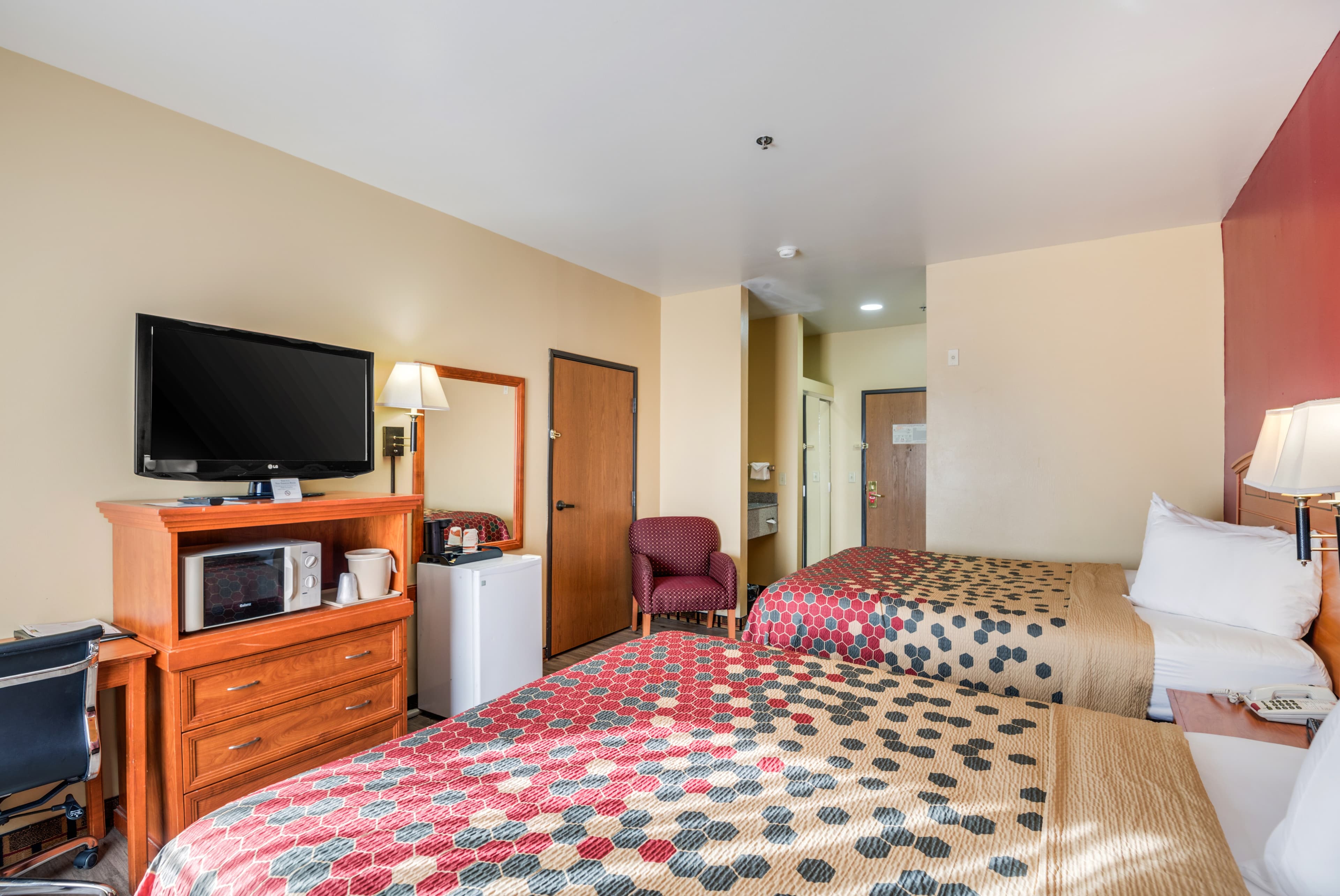 Econo Lodge Lubbock I-27 — 10