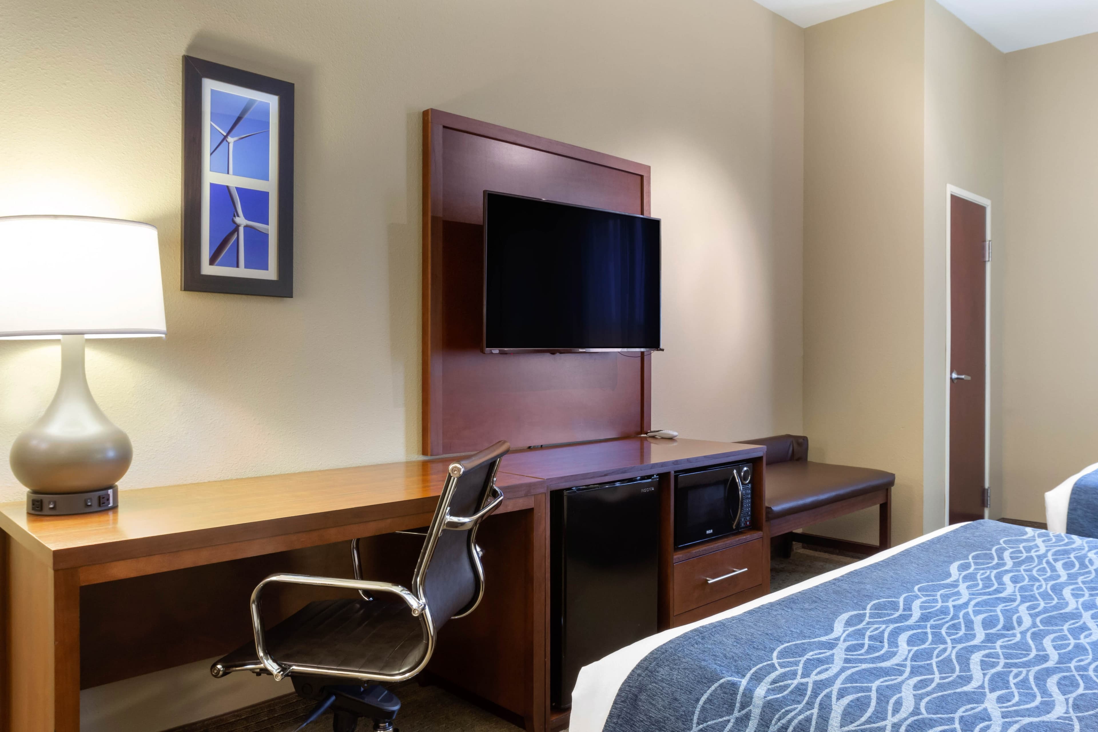 Comfort Inn & Suites Amarillo East - Image 5