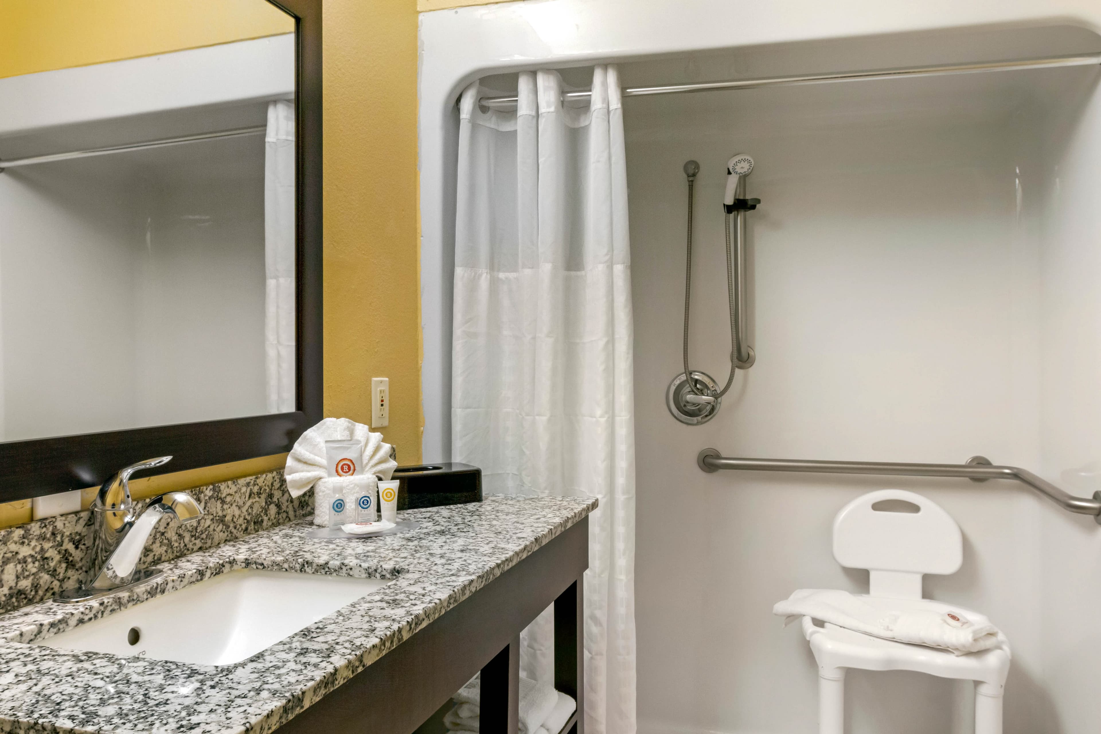 Comfort Inn & Suites Amarillo East — 10