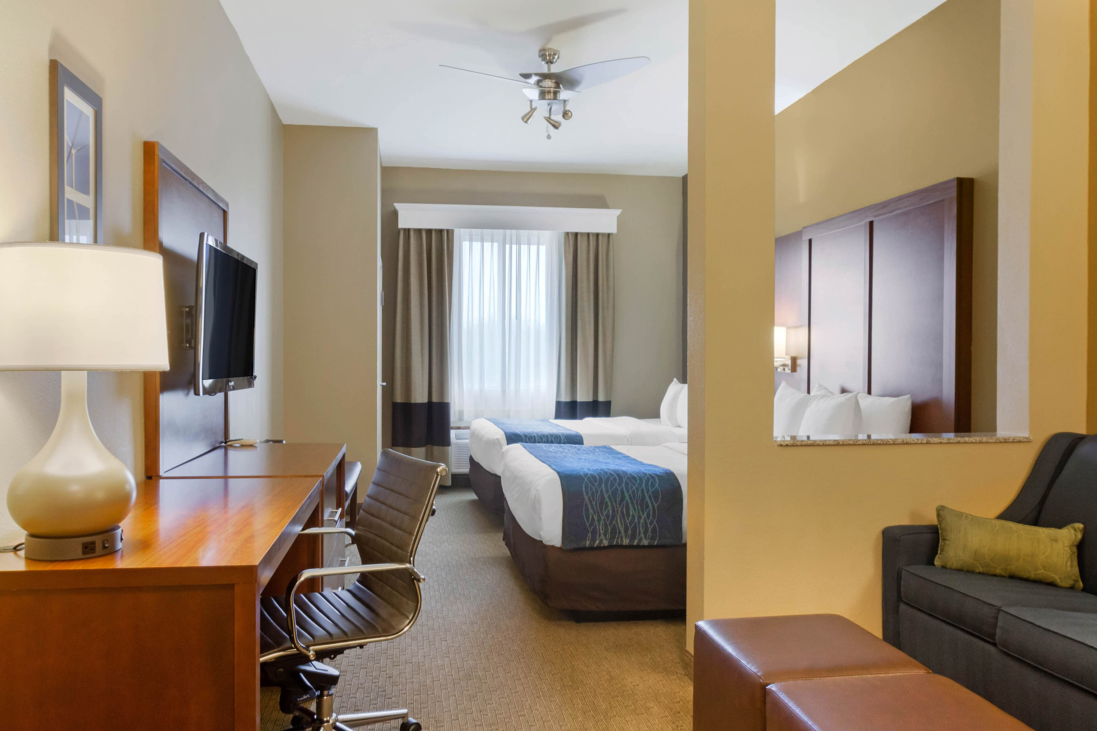 Comfort Inn & Suites Amarillo East — 15