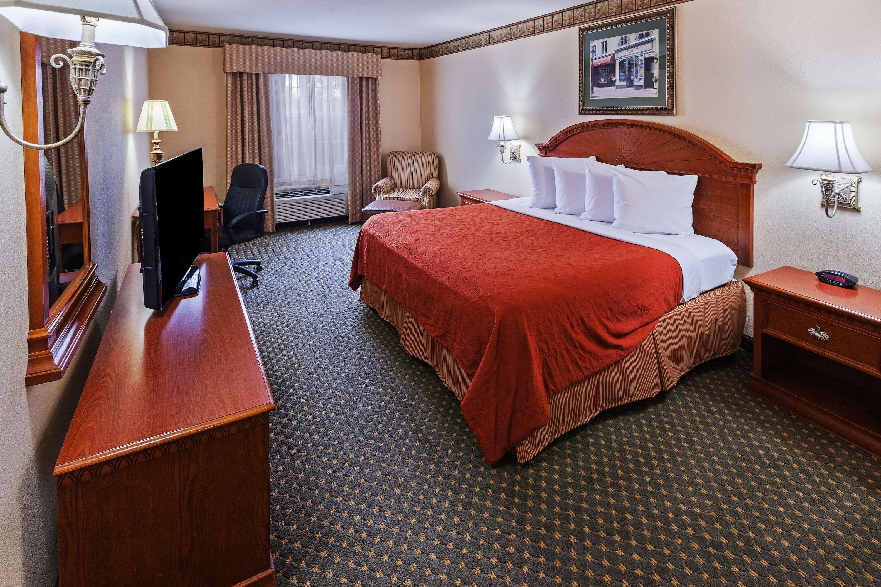 Country Inn & Suites by Radisson, Amarillo I-40 West, TX - Image 2
