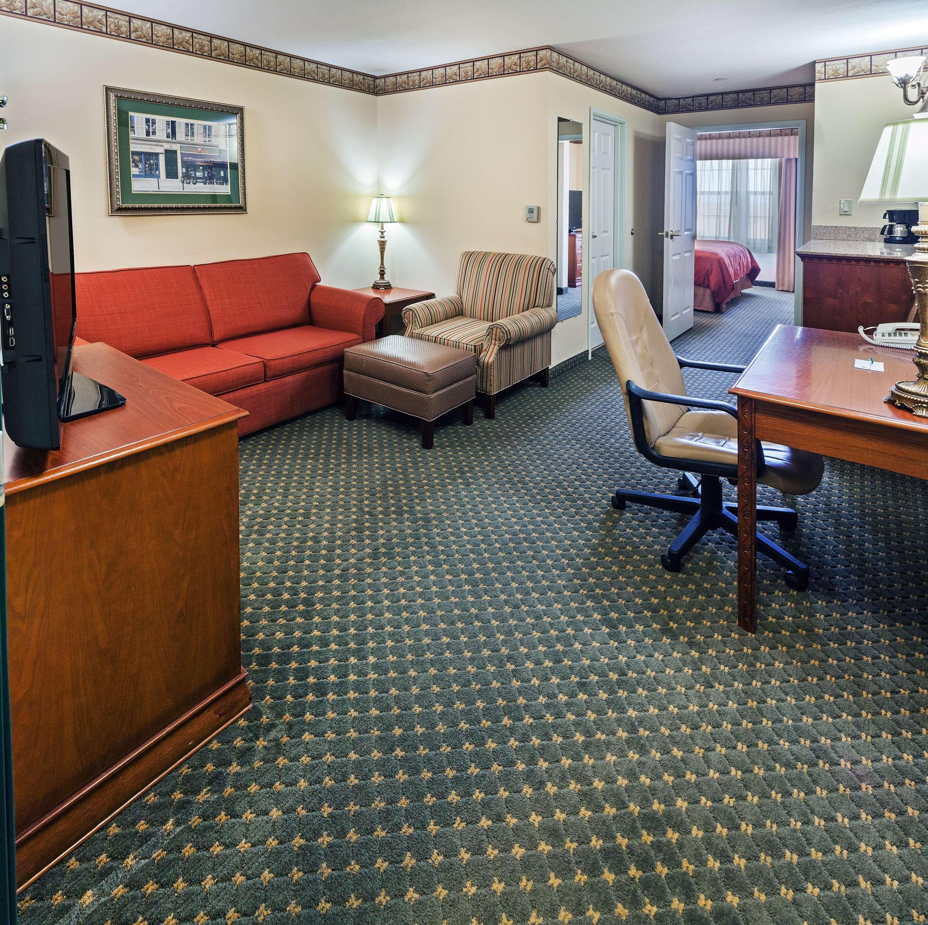Country Inn & Suites by Radisson, Amarillo I-40 West, TX - Image 5