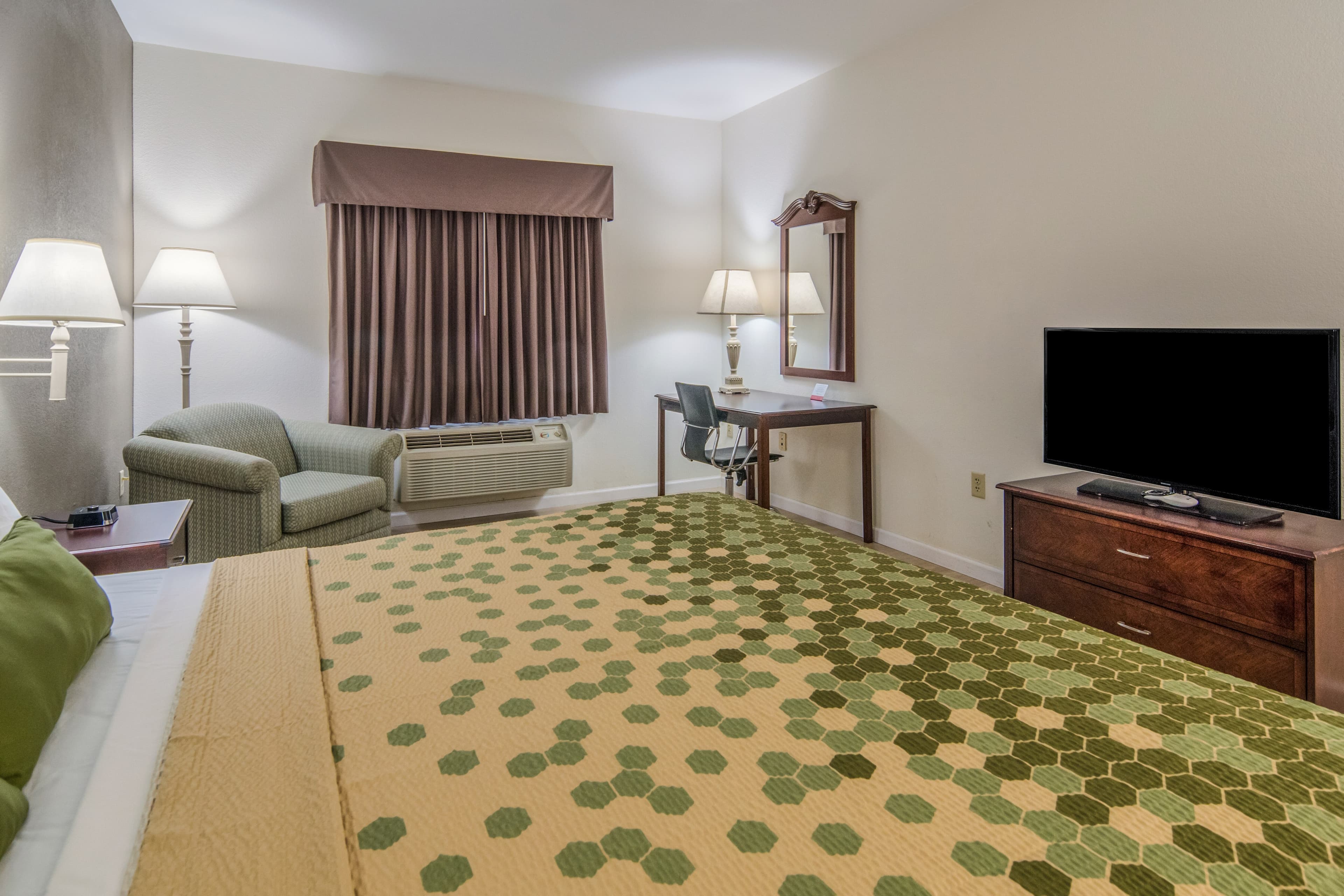 Econo Lodge Weatherford — 9