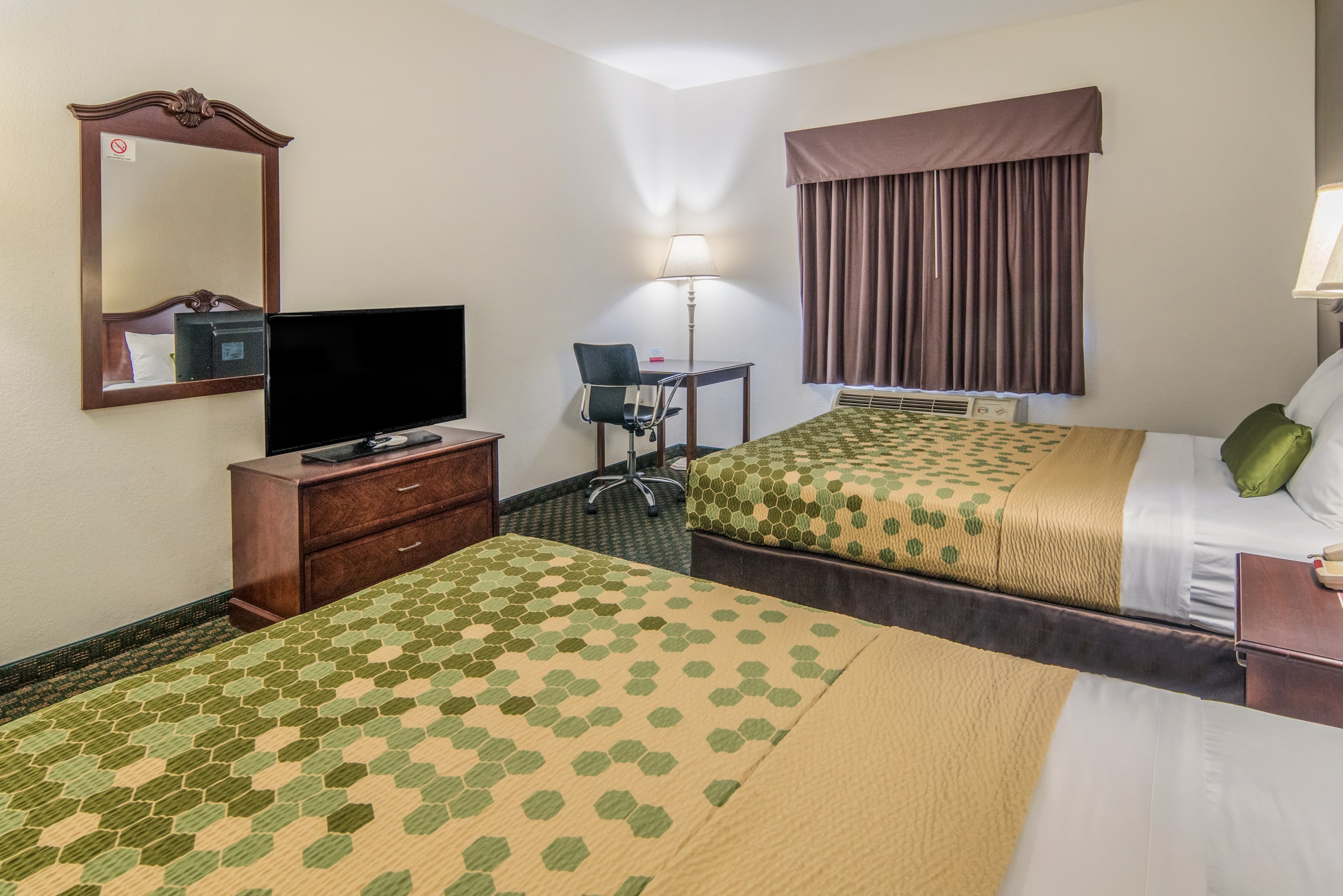 Econo Lodge Weatherford — 17