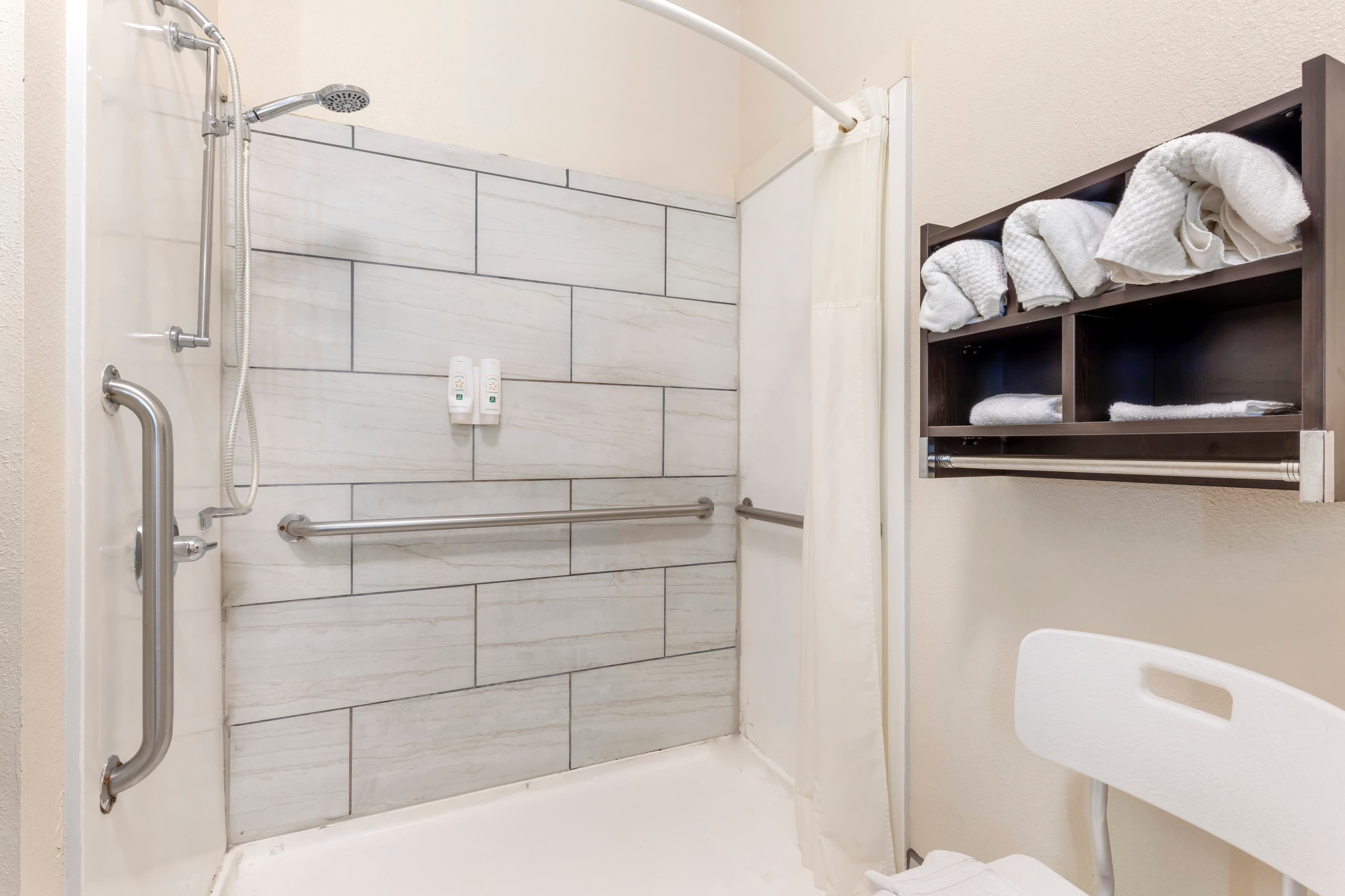 Quality Inn & Suites Wichita Falls I-44 — 11